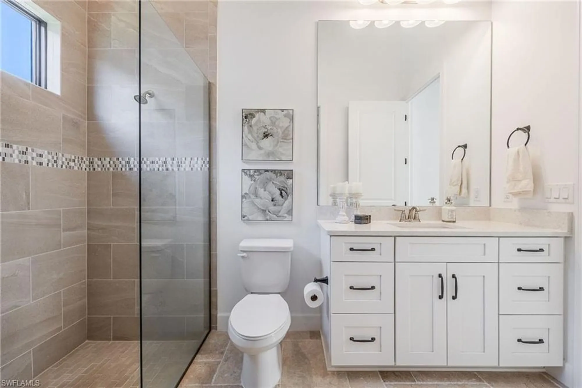 Property Slideshow image 22 of 48 | 11641 caleri ct, Fort Myers, FL, 33913