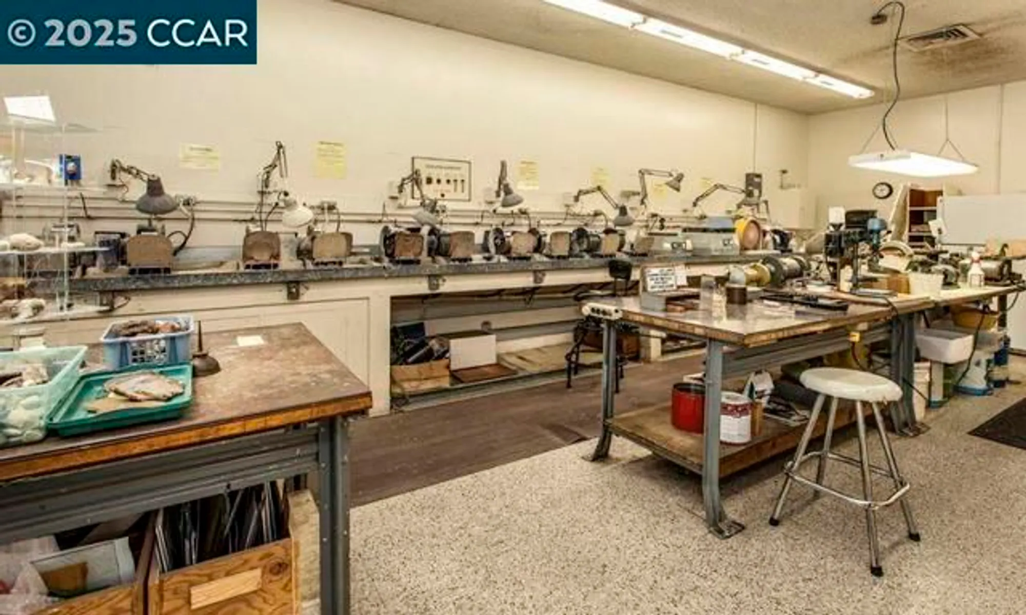 Property Slideshow image 27 of 36 | 1832 golden rain rd apt 6, Walnut Creek, CA, 94595