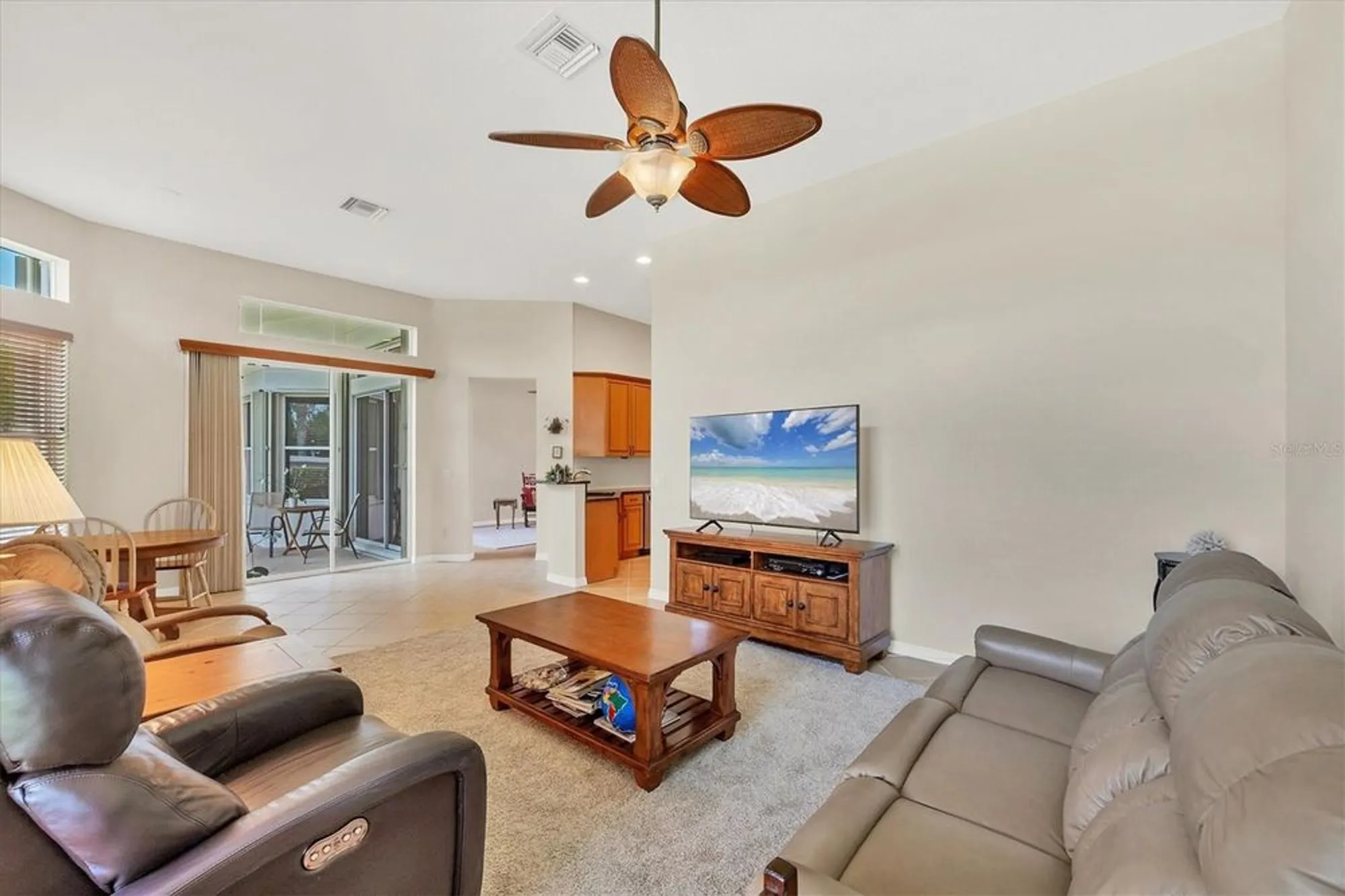 Property Slideshow image 13 of 57 | 6312 41st ct, Sarasota, FL, 34243