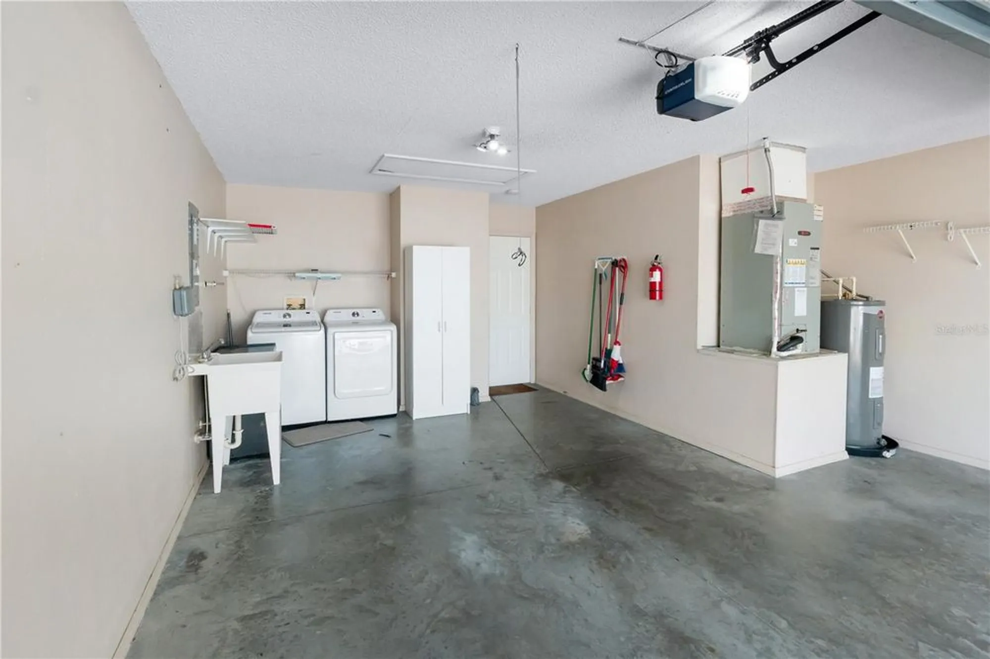 Property Slideshow image 26 of 28 | 1606 campos dr, The Villages, FL, 32162