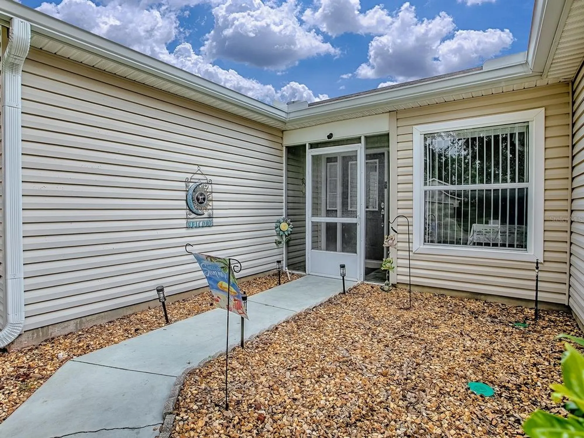 Property Slideshow image 2 of 65 | 4949 sawgrass lake cir, Leesburg, FL, 34748