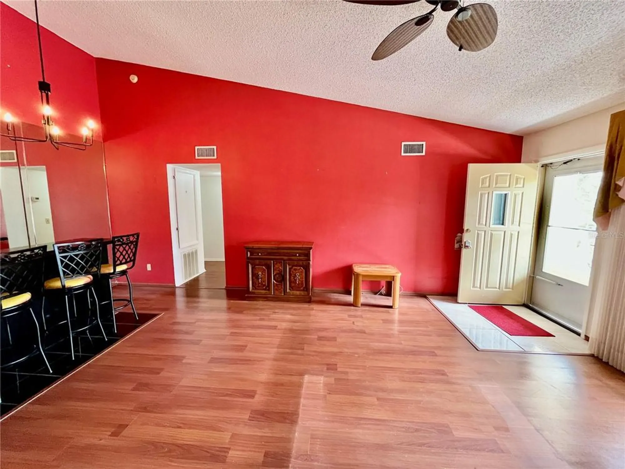 Property Slideshow image 9 of 52 | 2220 spanish dr 54, Clearwater, FL, 33763