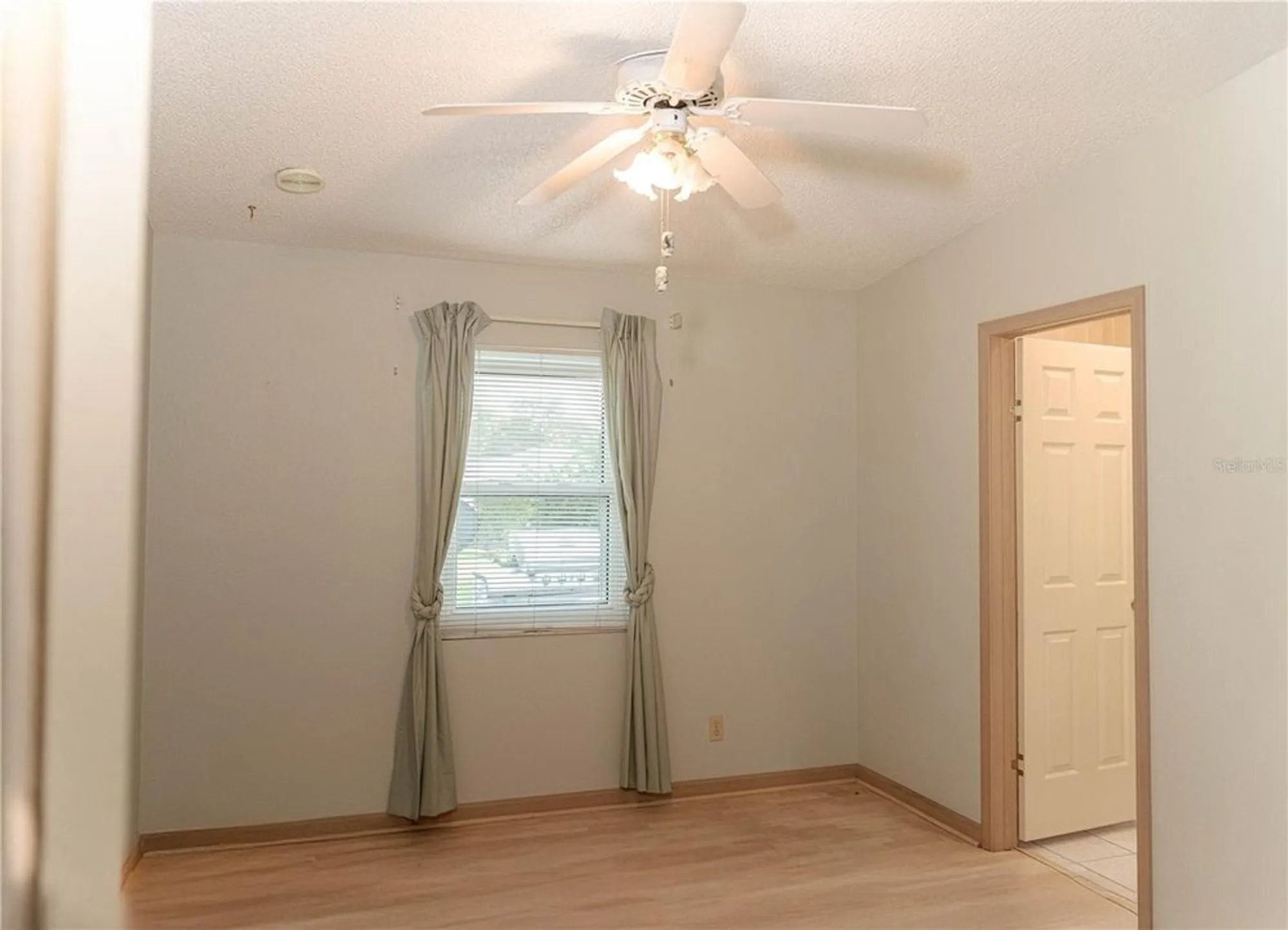 Property Slideshow image 42 of 58 | 1204 maria ct, Lady Lake, FL, 32159