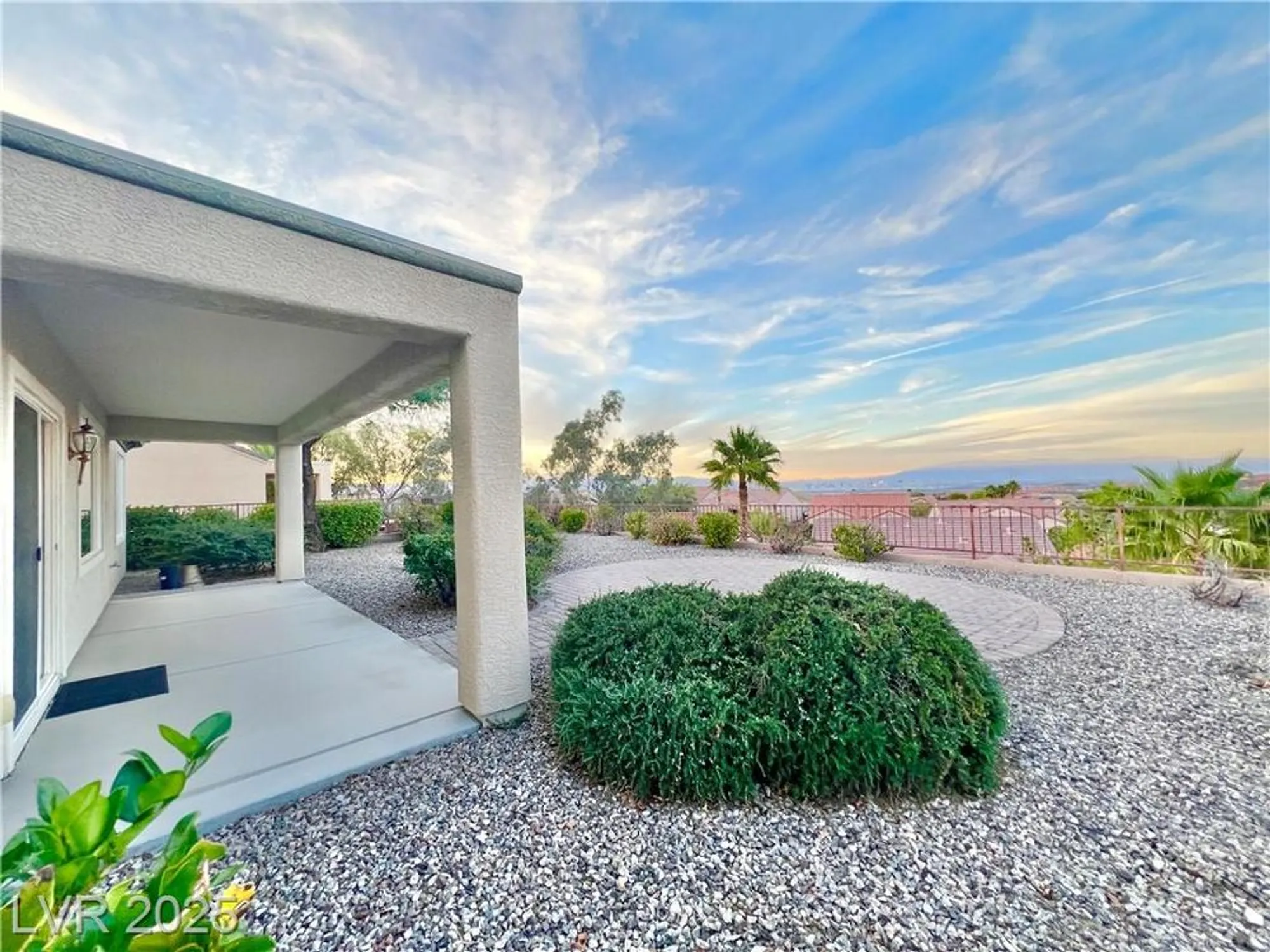 Property Slideshow image 8 of 10 | 2148 marywood park ct, Henderson, NV, 89044