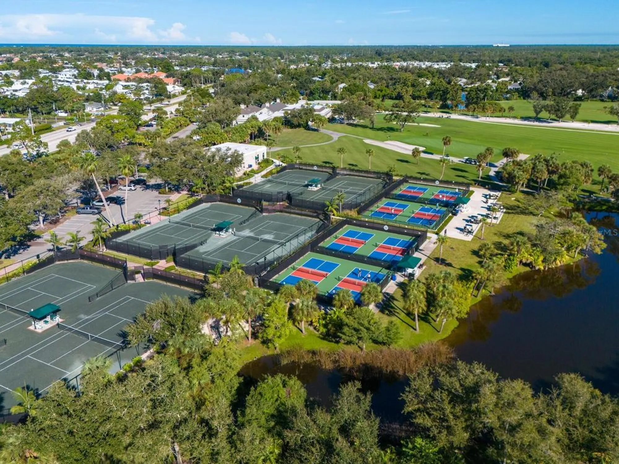 Property Slideshow image 57 of 67 | 27336 driver ln, Englewood, FL, 34223