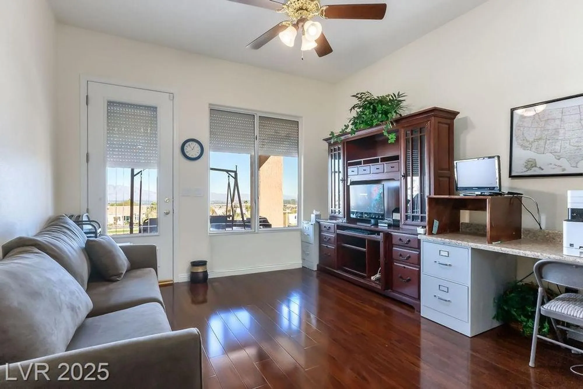 Property Slideshow image 29 of 99 | 10712 button willow dr, Las Vegas, NV, 89134