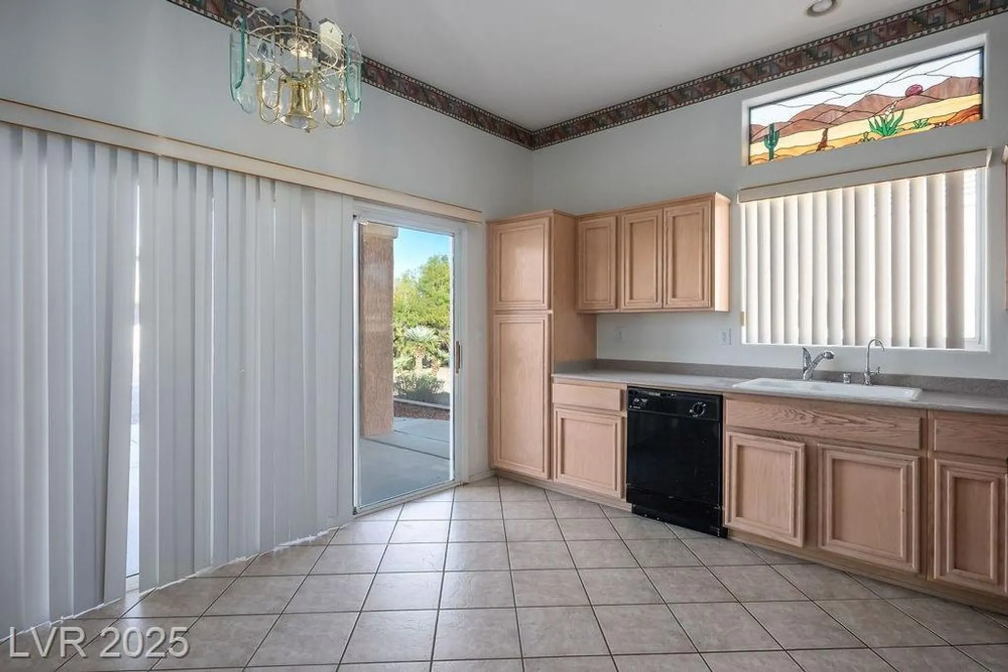 Property Slideshow image 10 of 82 | 10400 sawmill ave, Las Vegas, NV, 89134