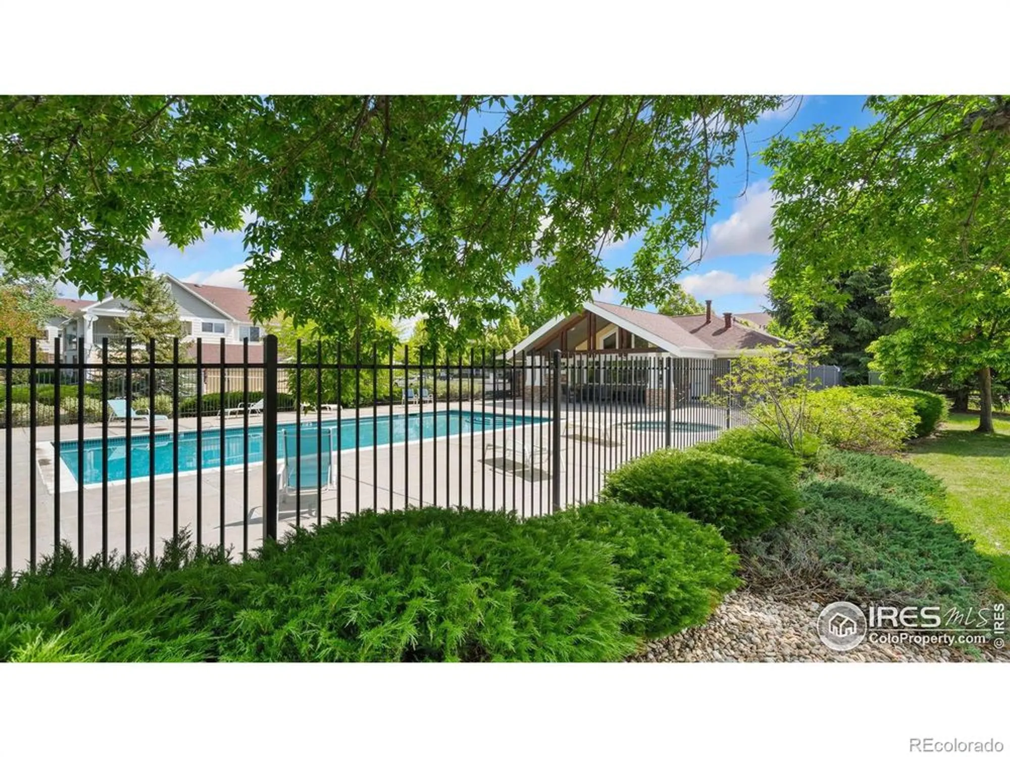 Property Slideshow image 13 of 14 | 4655 hahns peak dr 101, Loveland, CO, 80538