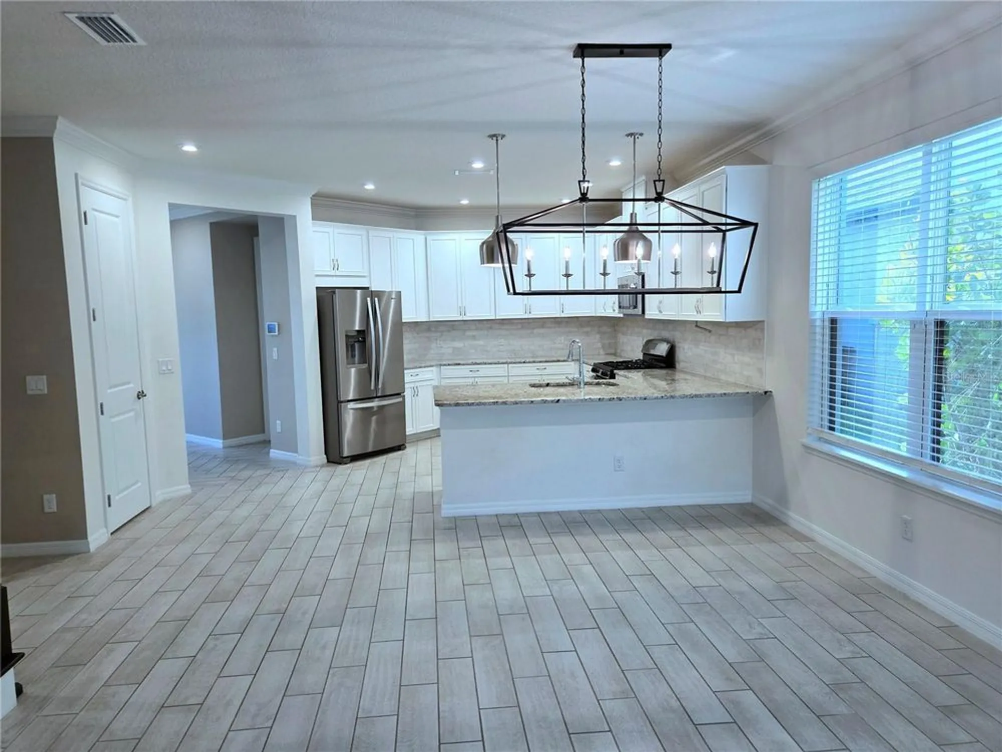 Property Slideshow image 12 of 54 | 5540 summit gln, Bradenton, FL, 34203