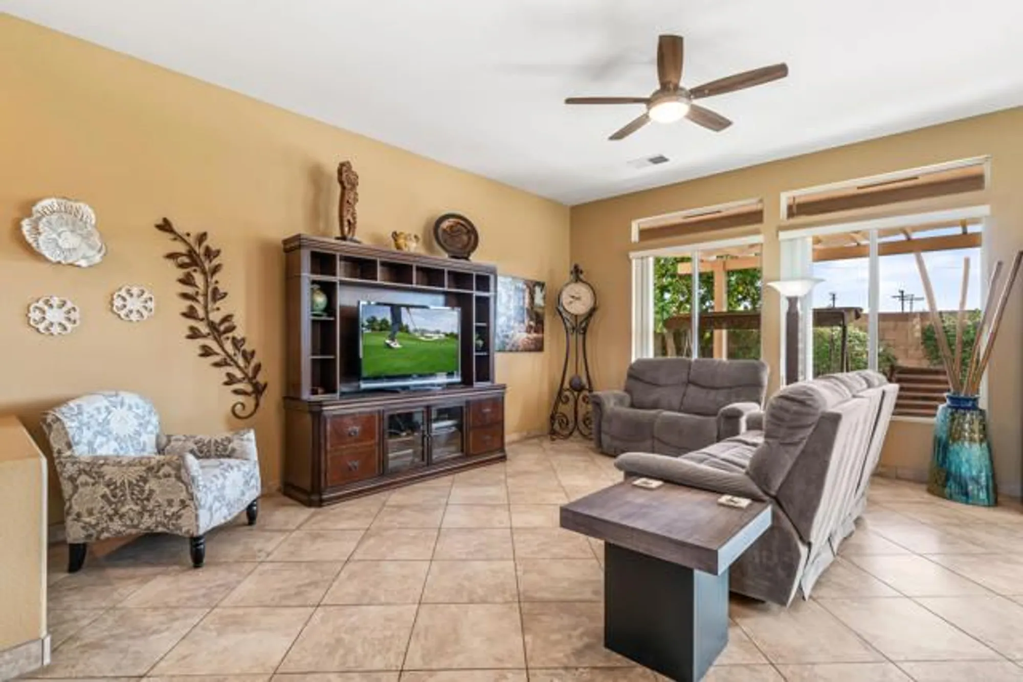 Property Slideshow image 8 of 51 | 43774 royal saint george dr, Indio, CA, 92201