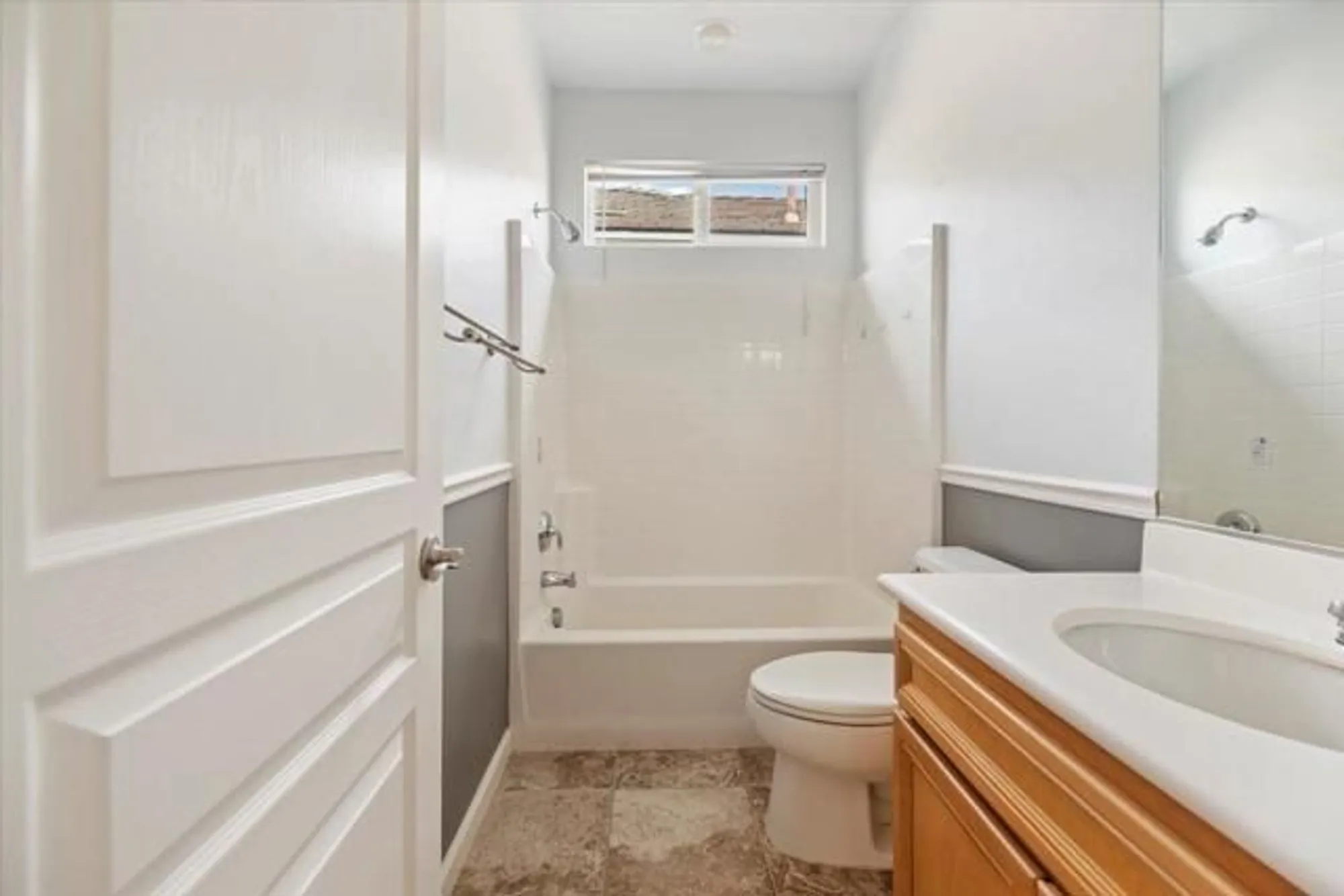 Property Slideshow image 25 of 44 | 1563 quiet crk, Beaumont, CA, 92223