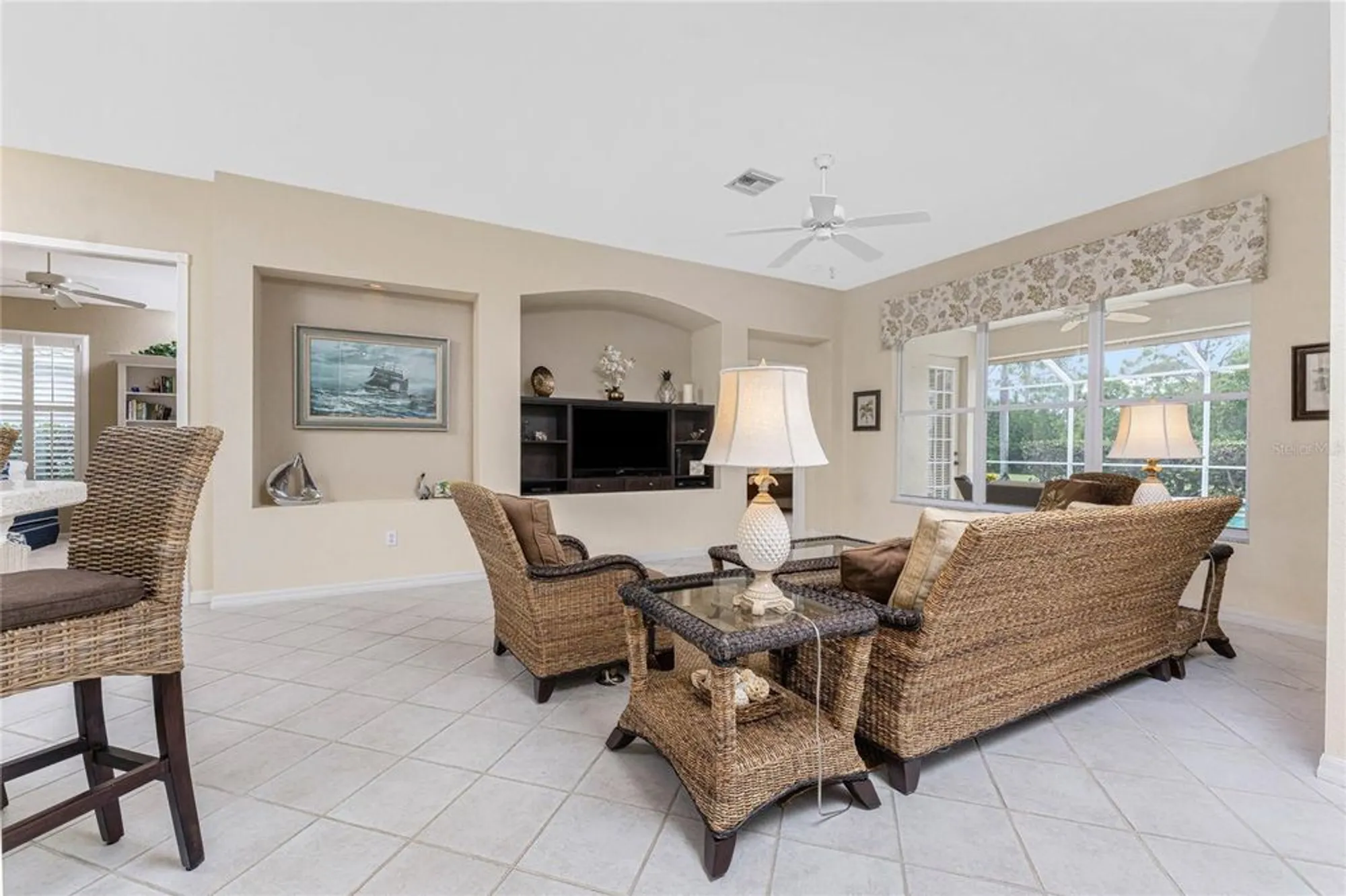 Property Slideshow image 9 of 57 | 17791 courtside landings cir, Punta Gorda, FL, 33955