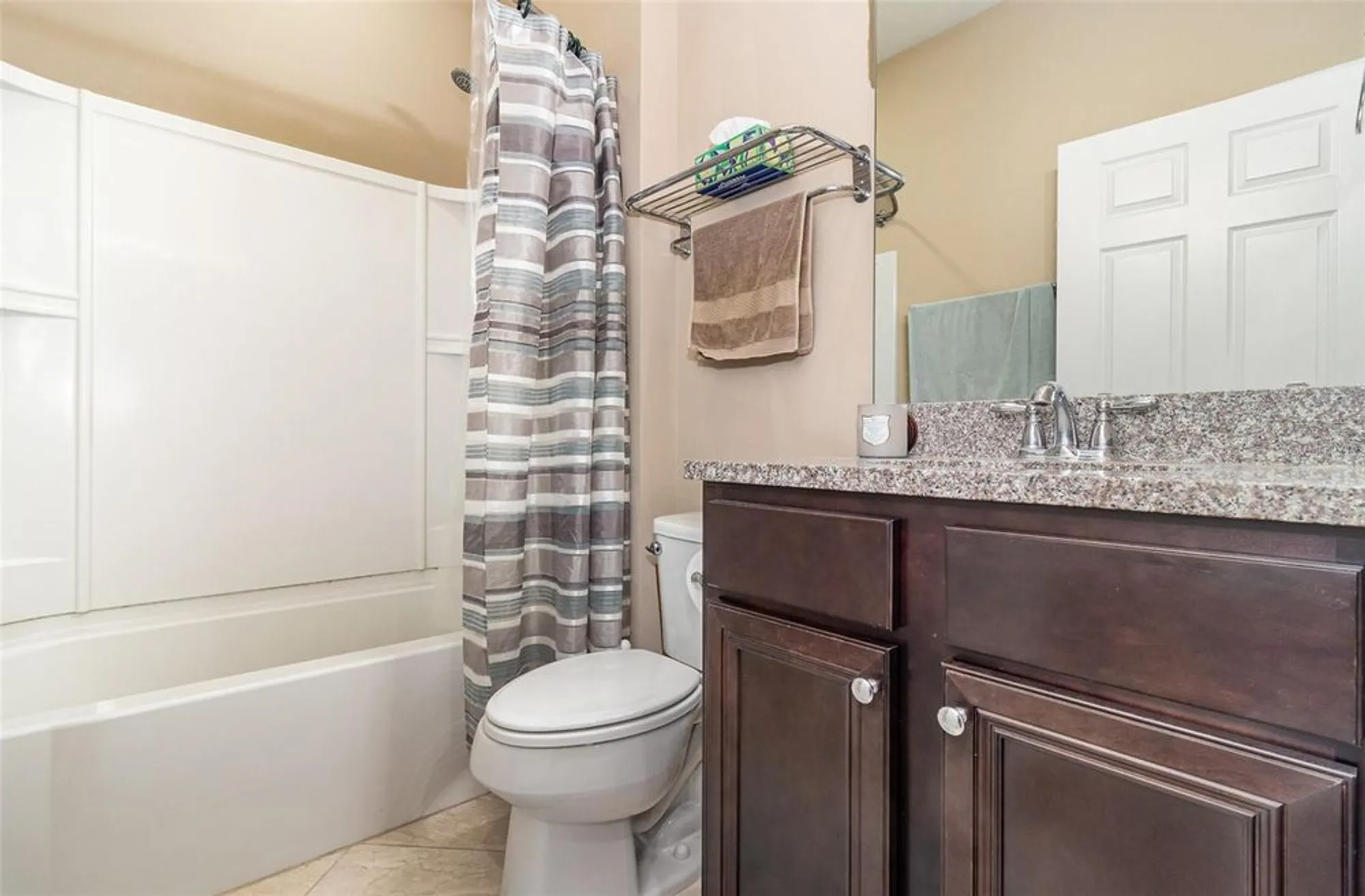 Property Slideshow image 19 of 58 | 672 cordoba dr, Davenport, FL, 33837