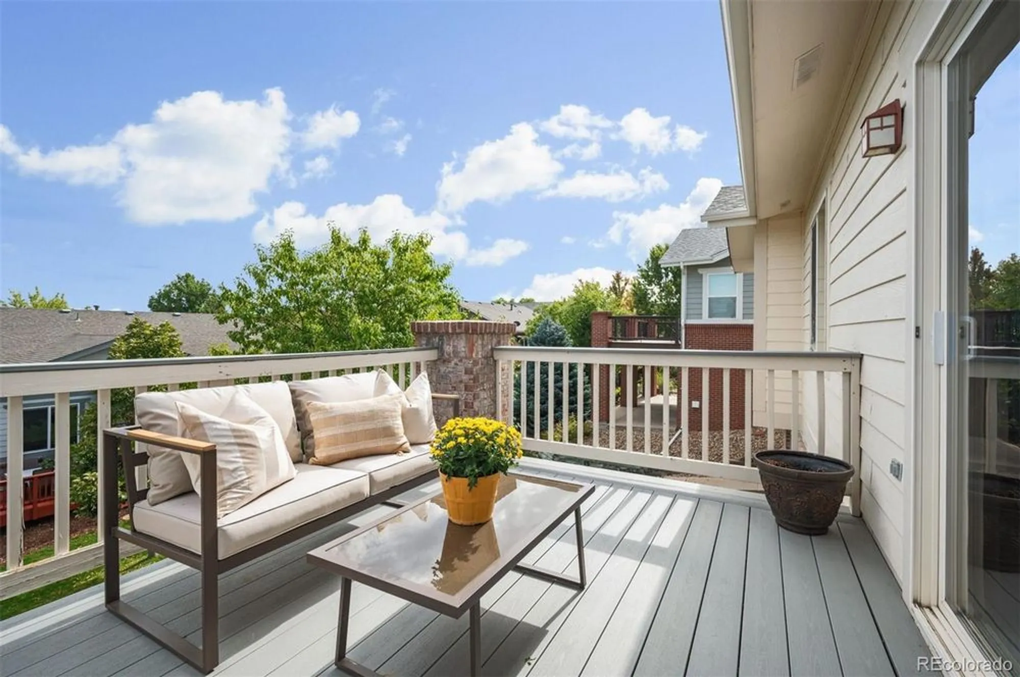 Property Slideshow image 18 of 35 | 23440 e moraine pl, Aurora, CO, 80016