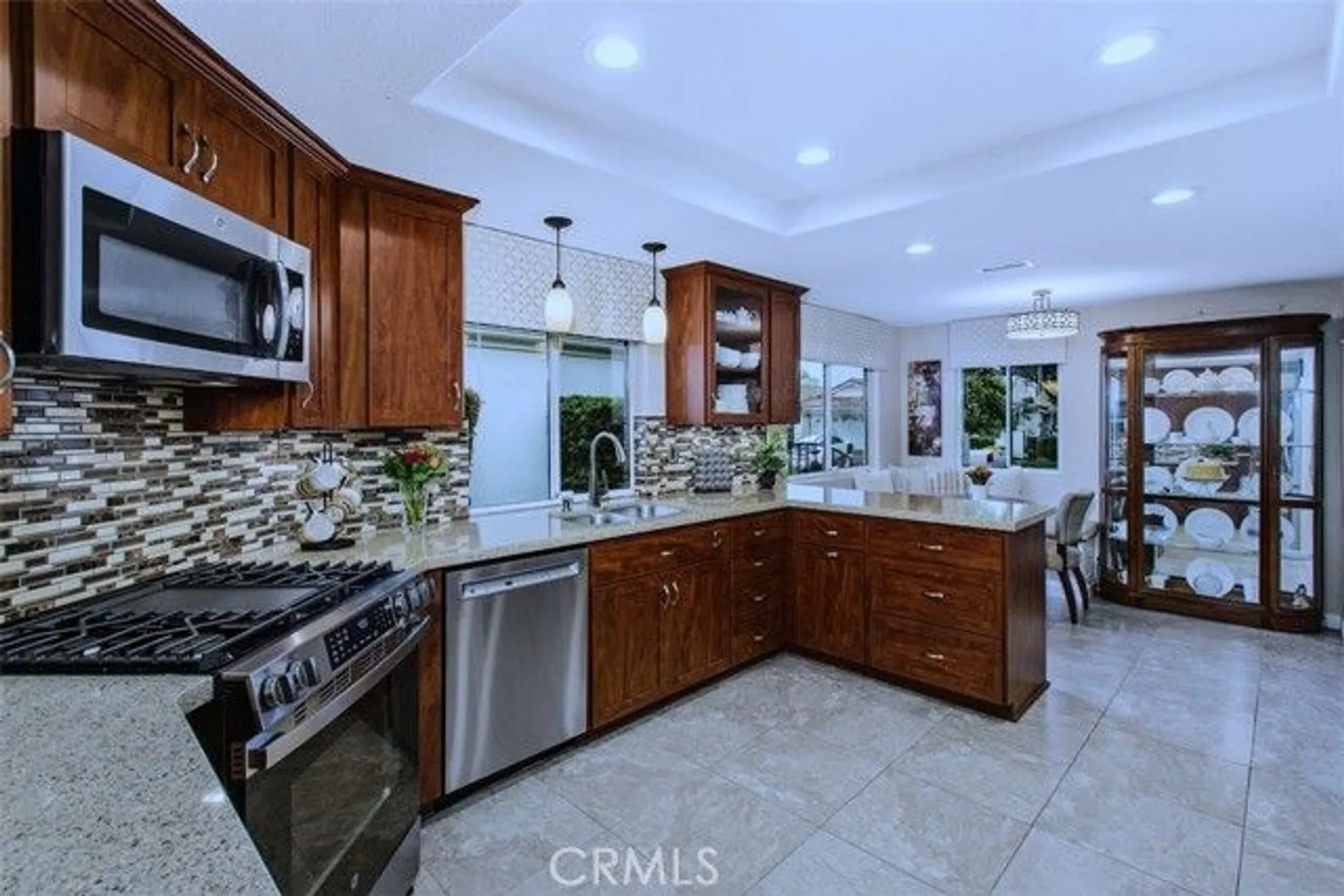 Property Slideshow image 10 of 45 | 40442 via amapola, Murrieta, CA, 92562