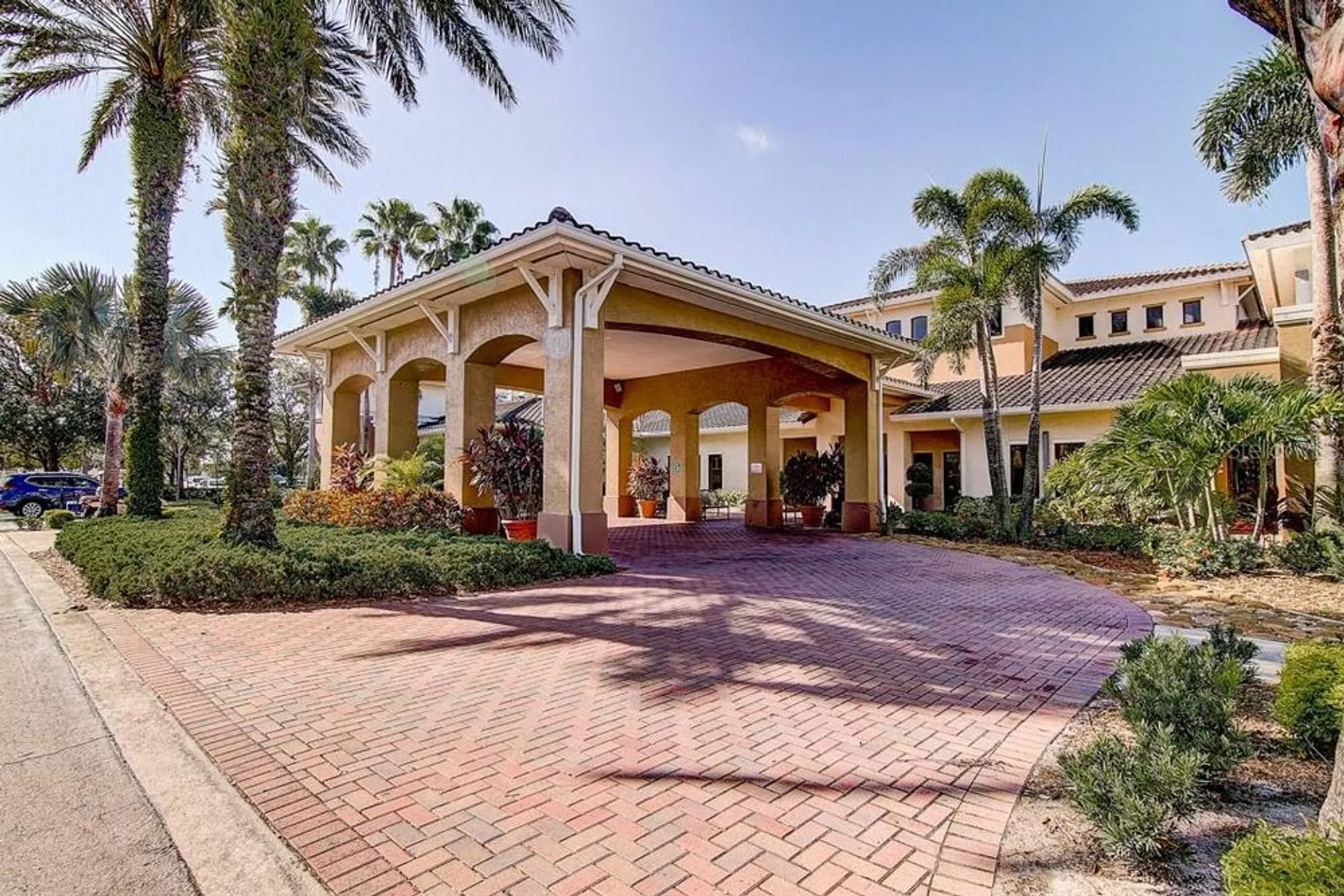 Property Slideshow image 37 of 63 | 1802 bedford ln 2, Sun City Center, FL, 33573
