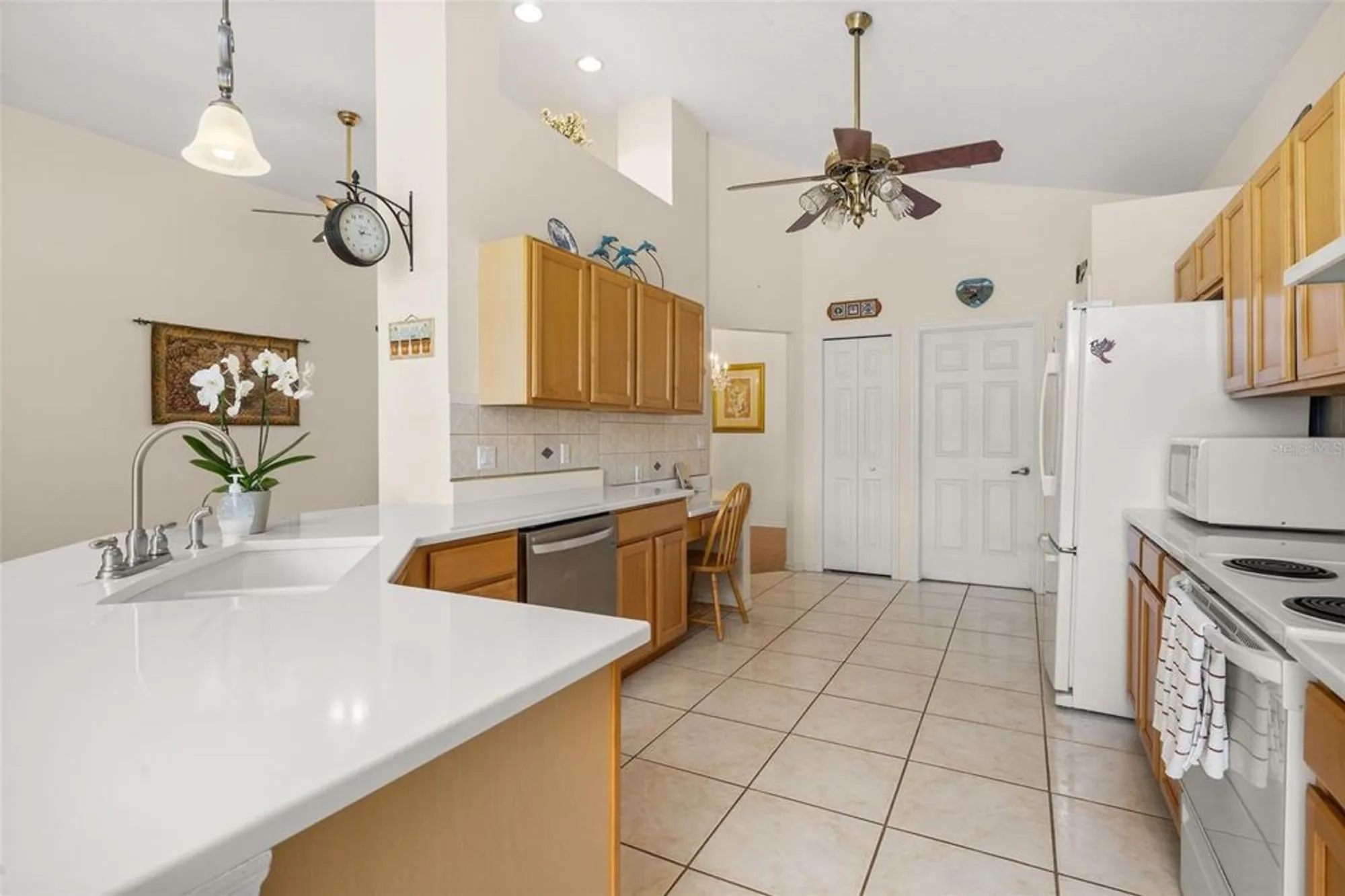 Property Slideshow image 41 of 65 | 322 high vista dr, Davenport, FL, 33837