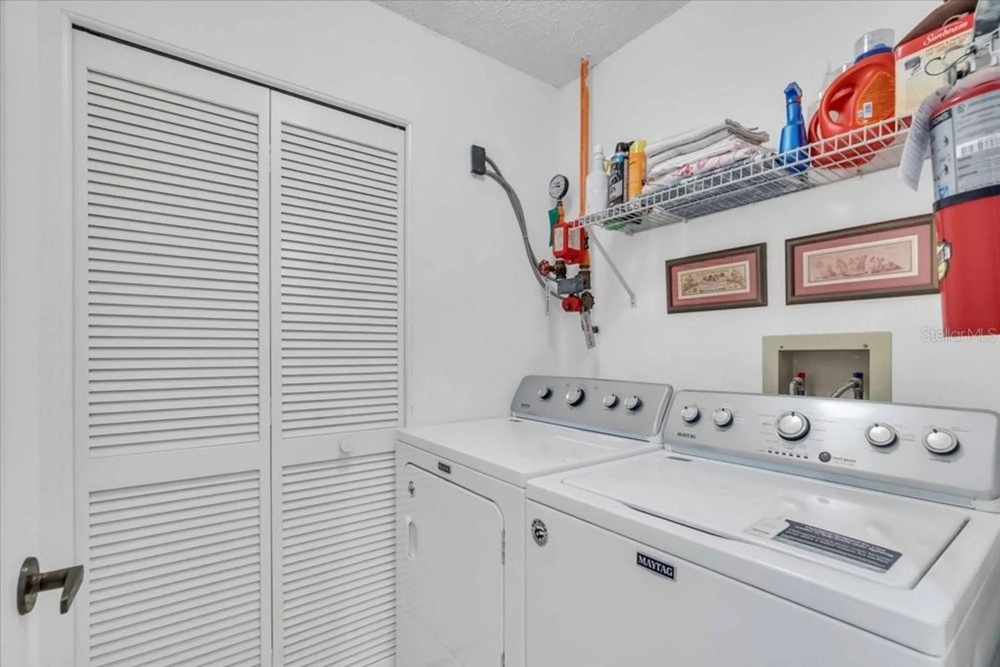 Property Slideshow image 11 of 54 | 6807 stone river rd 204, Bradenton, FL, 34203