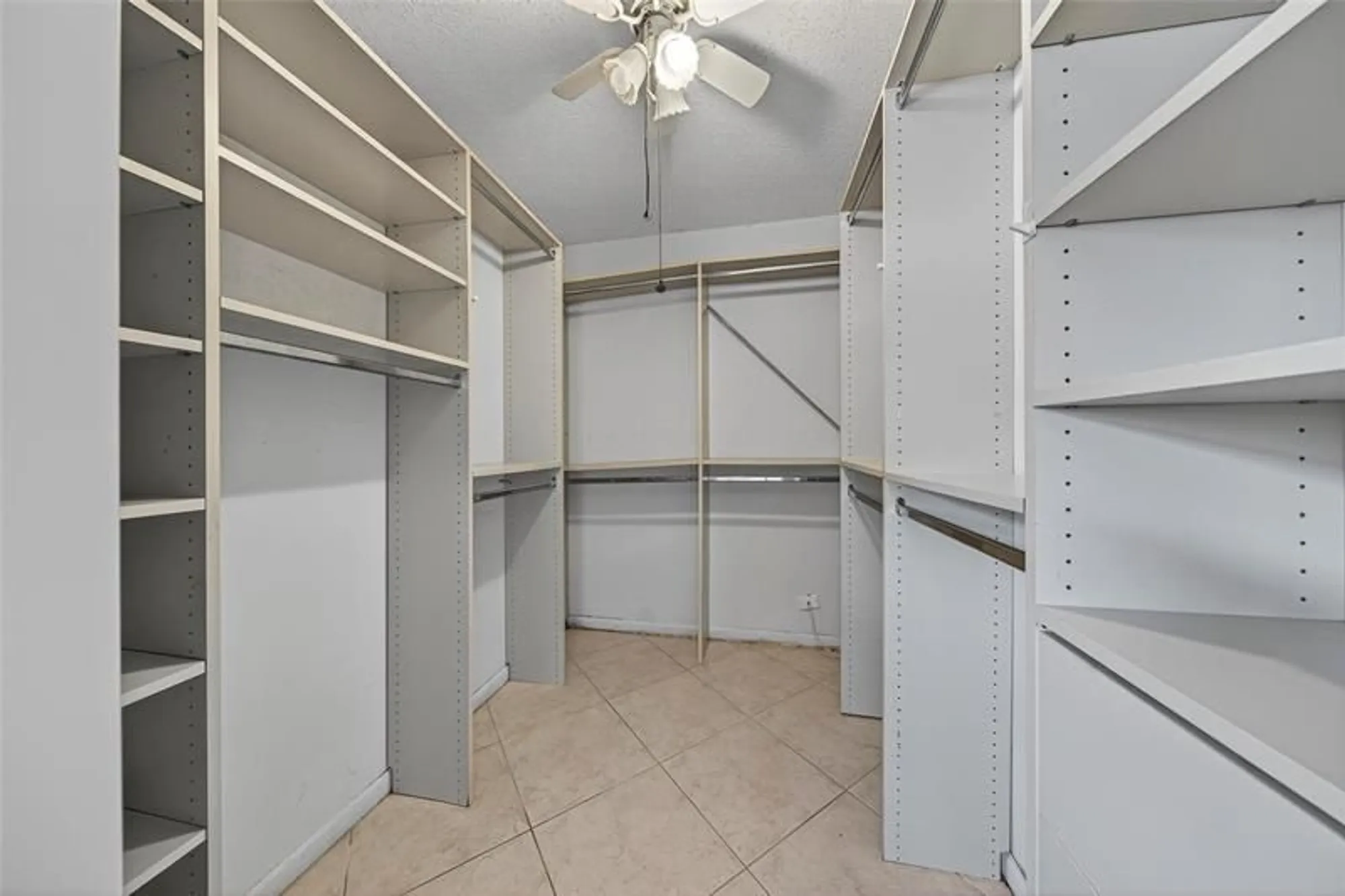 Property Slideshow image 26 of 63 | 1036 ventnor h # 1036, Deerfield Beach, FL, 33442