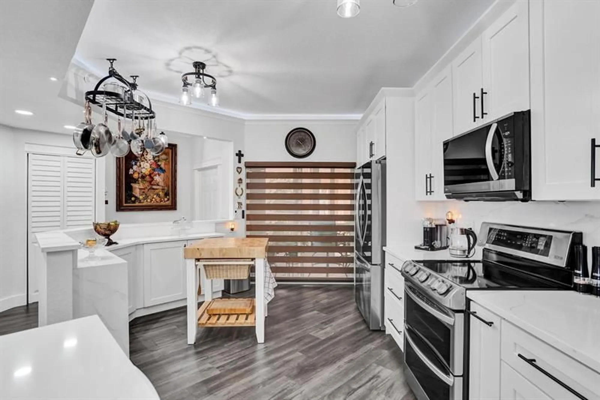 Property Slideshow image 12 of 57 | 7755 yardley dr 209, Tamarac, FL, 33321