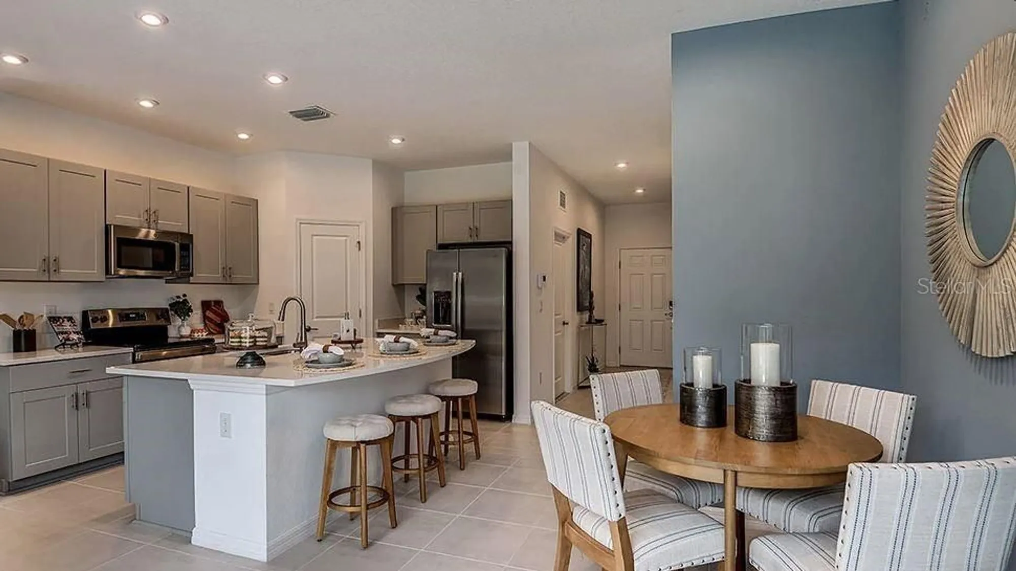 Property Slideshow image 10 of 33 | 15180 cuzcorro ct, Nokomis, FL, 34275