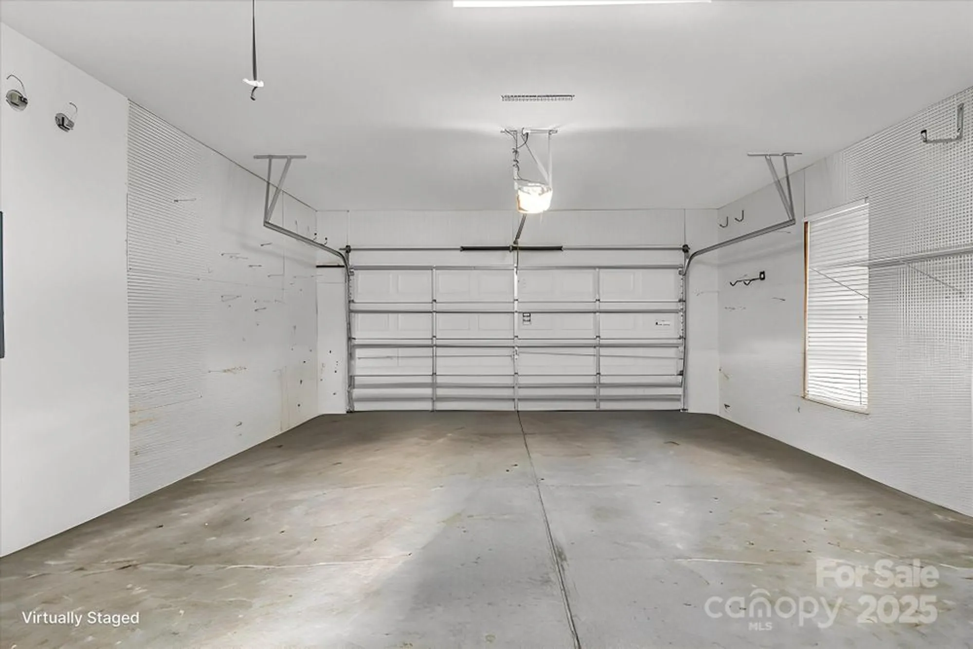 Property Slideshow image 28 of 44 | 3911 yosemite way, Fort Mill, SC, 29707