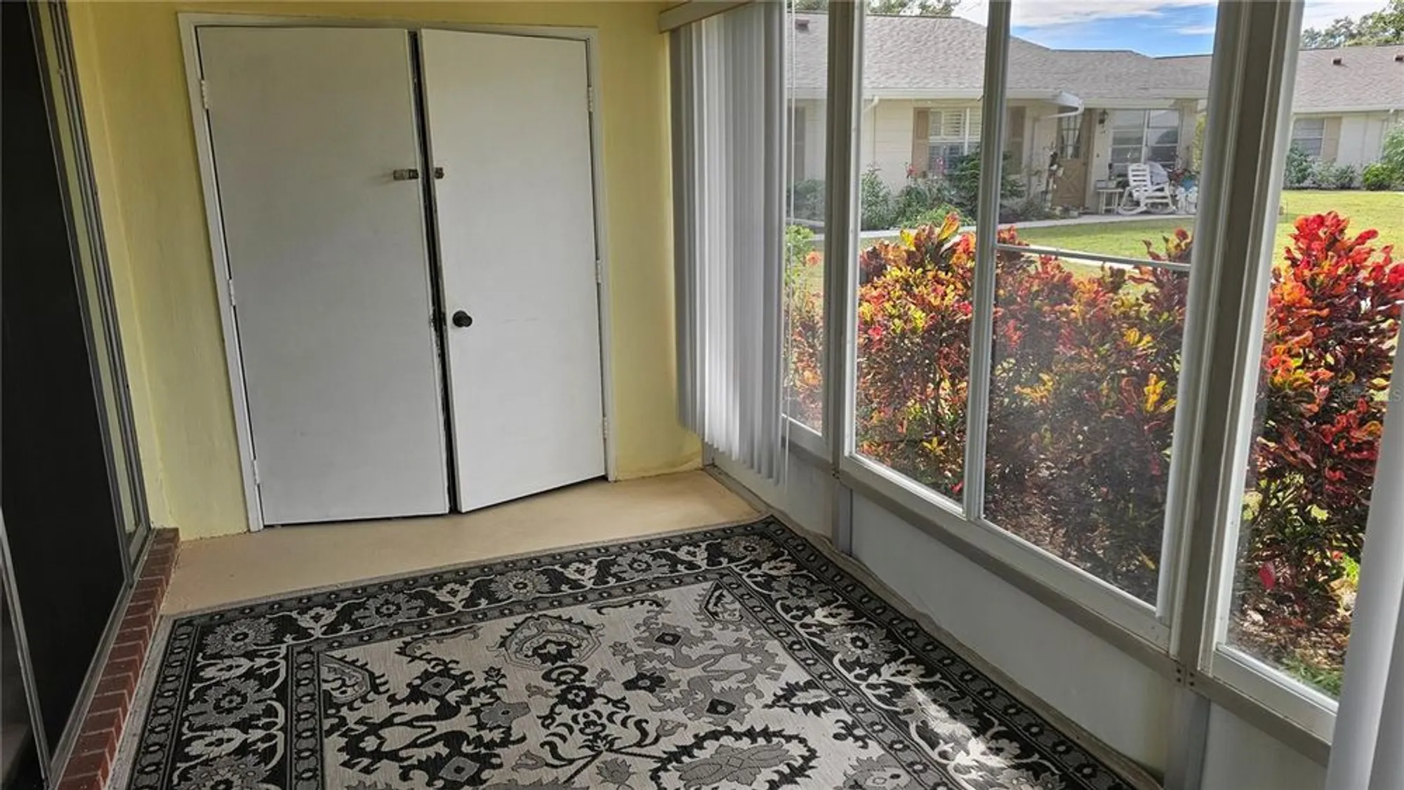 Property Slideshow image 15 of 19 | 1902 dandridge st apt 12, Sun City Center, FL, 33573