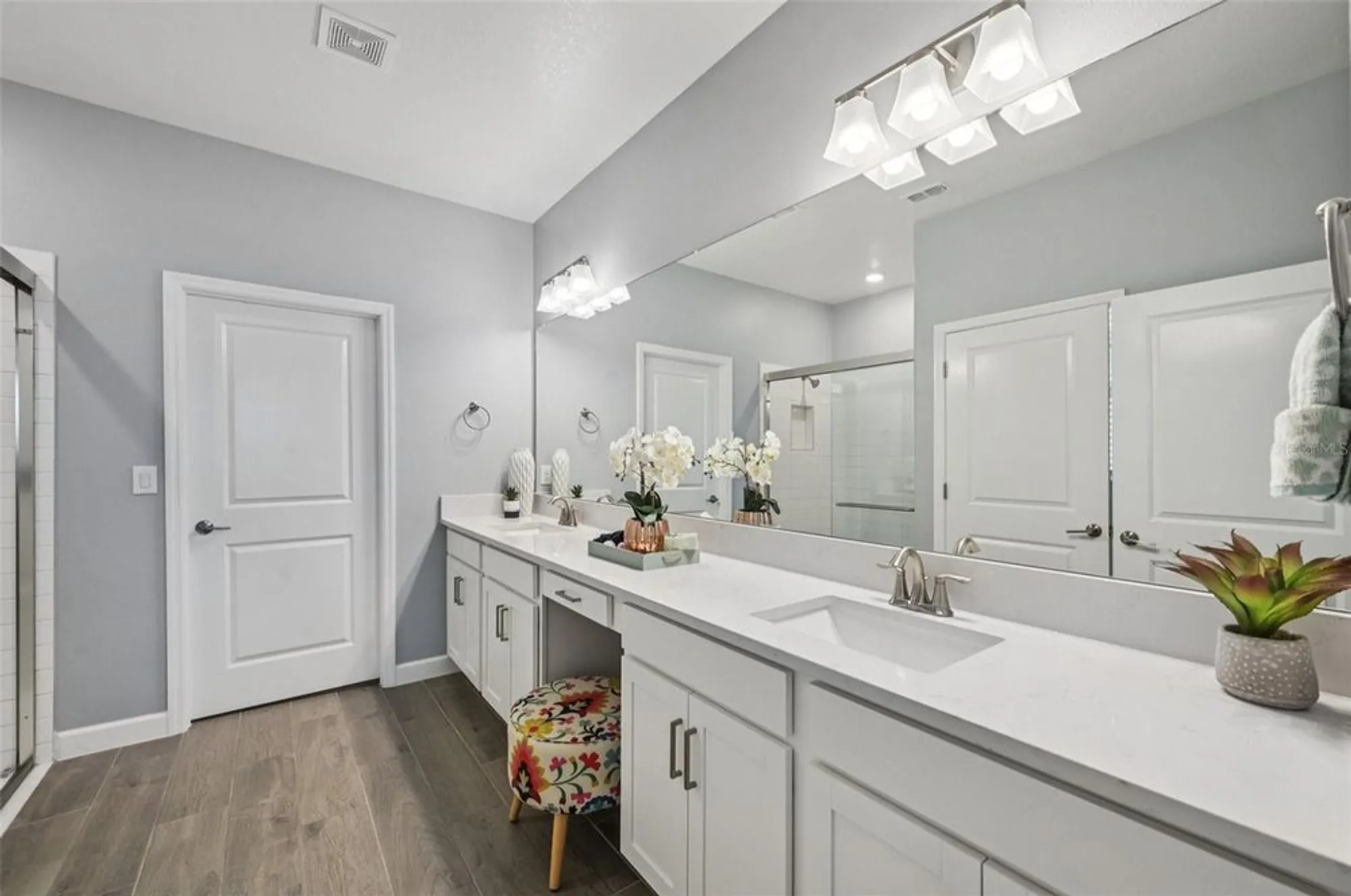 Property Slideshow image 17 of 72 | 17253 star banks st, Wimauma, FL, 33598