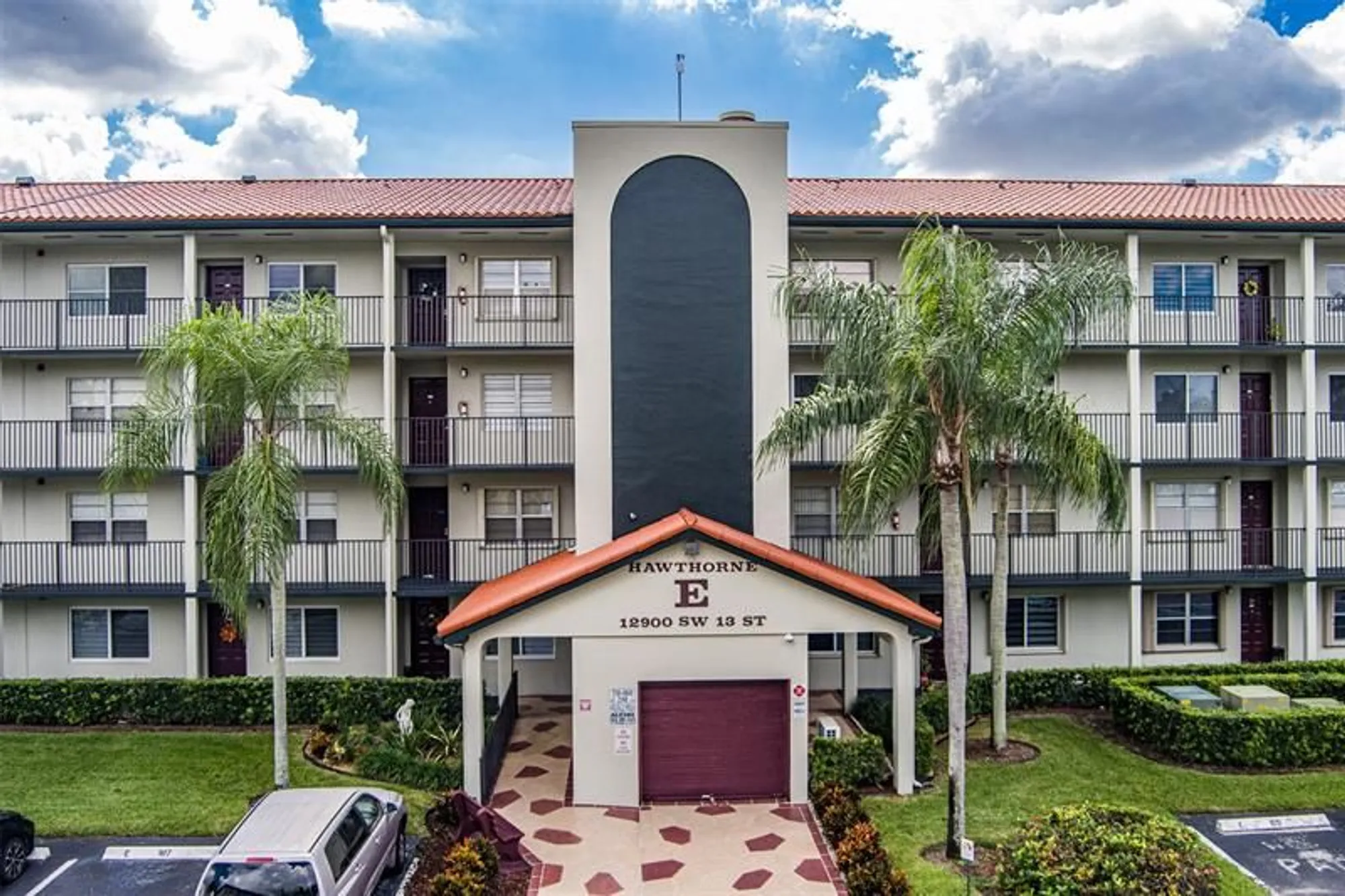 Property Slideshow image 1 of 35 | 12900 sw 13th st e403, Pembroke Pines, FL, 33027