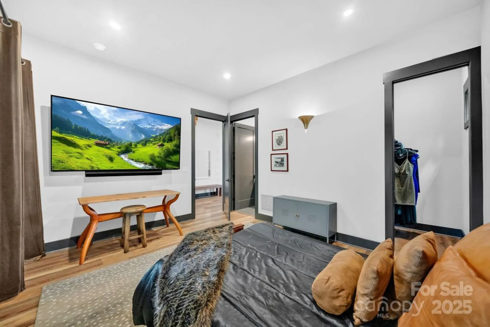 Property Slideshow image 30 of 48 | 36 northland ct, Flat Rock, NC, 28731