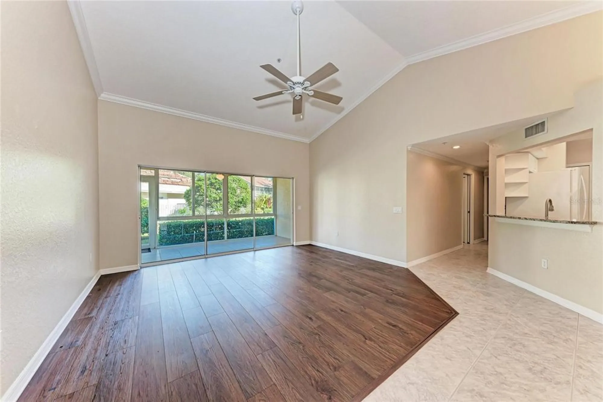 Property Slideshow image 23 of 57 | 6817 fairview ter # 24-101, Bradenton, FL, 34203