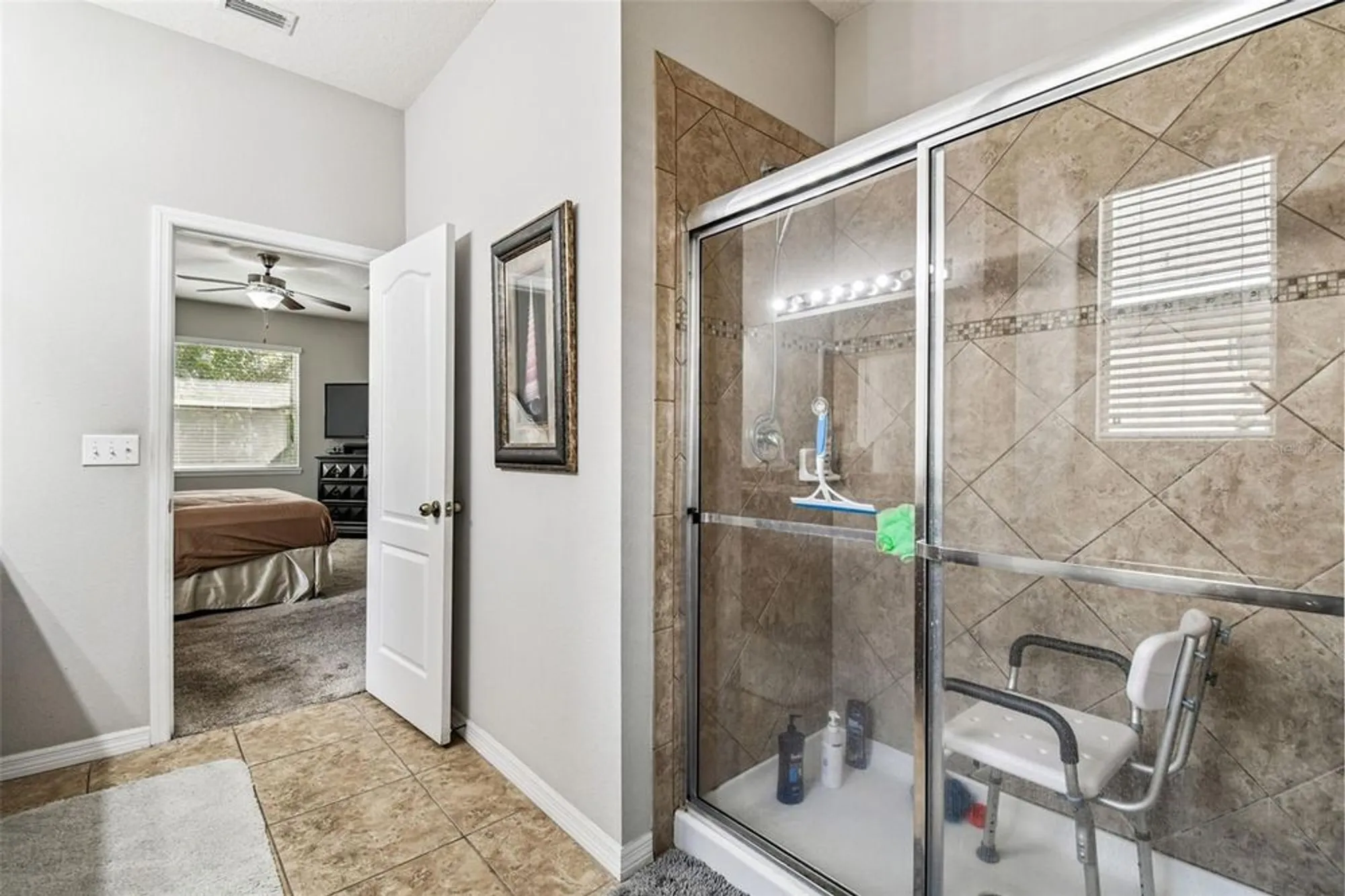 Property Slideshow image 34 of 91 | 11150 paradise point way, New Port Richey, FL, 34654