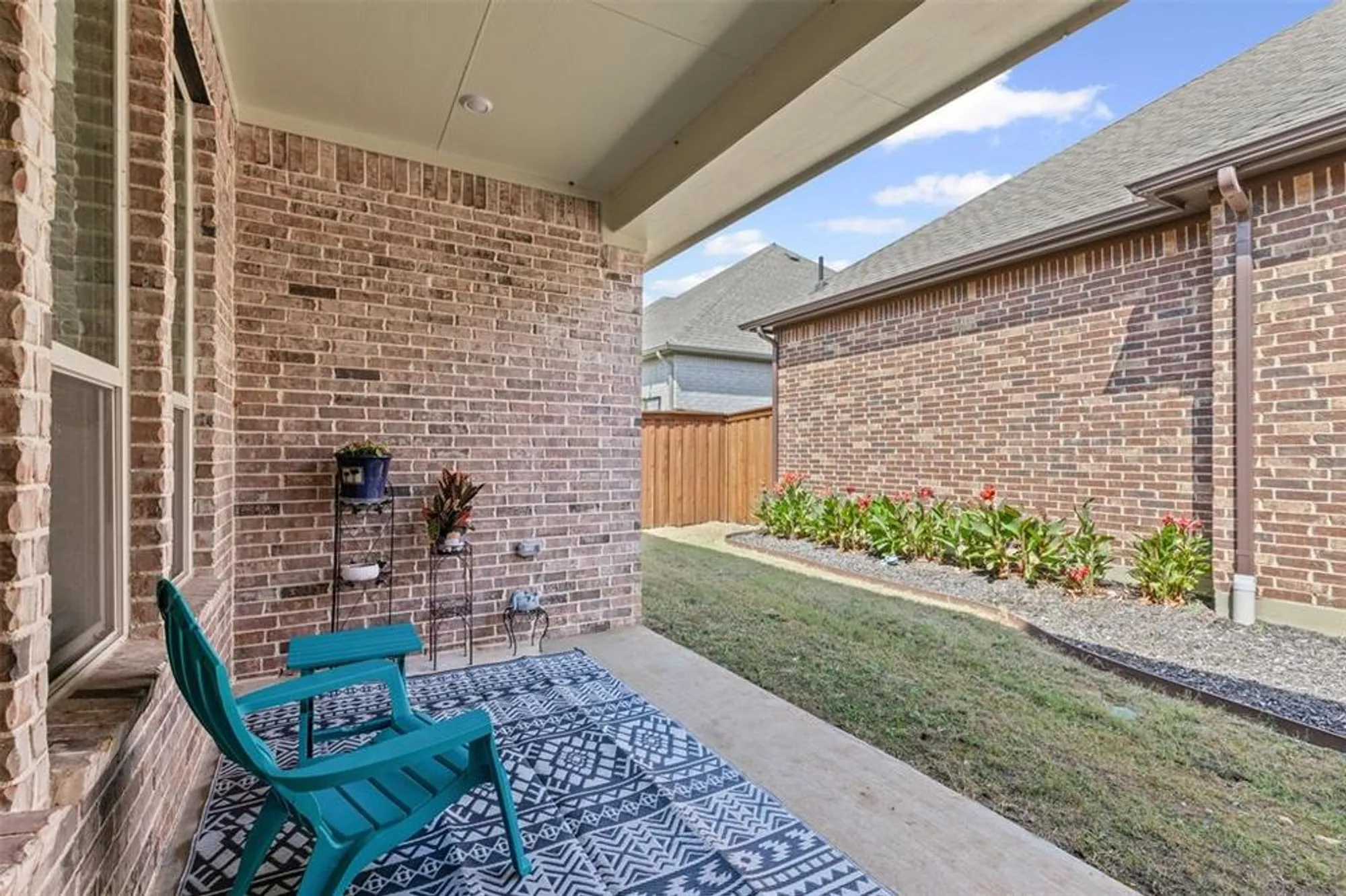Property Slideshow image 25 of 30 | 4747 kings garden pkwy, Arlington, TX, 76005
