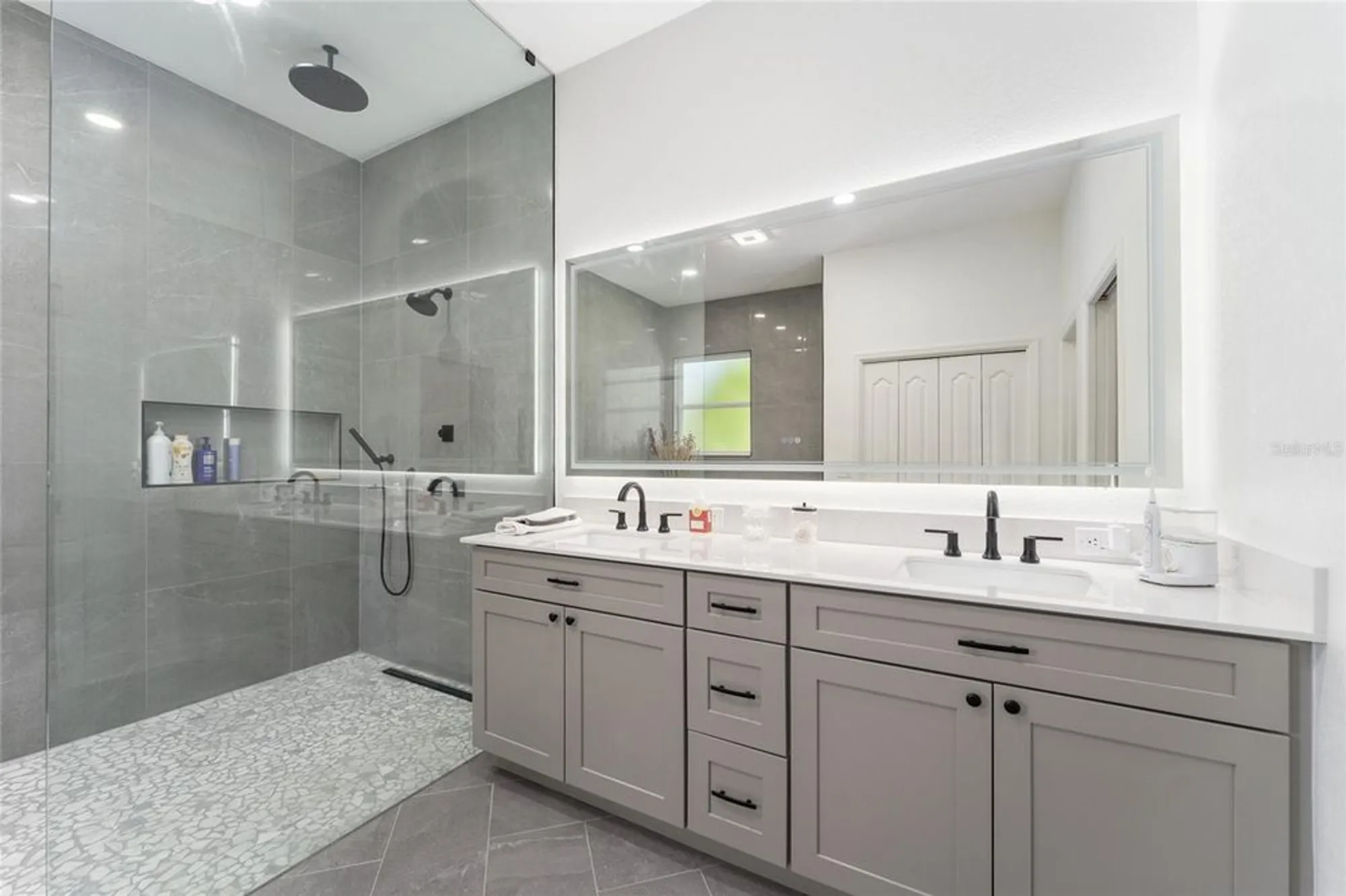 Property Slideshow image 57 of 86 | 1837 sunset ridge dr, The Villages, FL, 32162