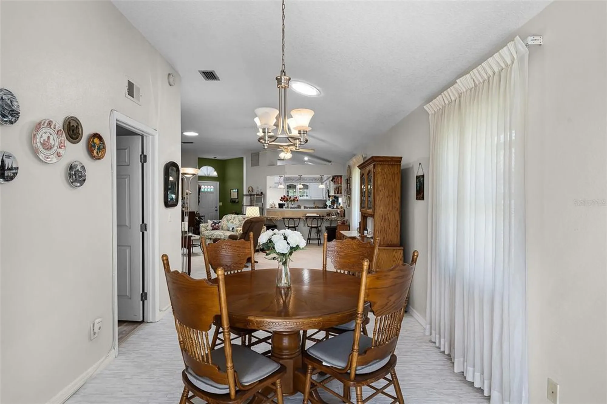 Property Slideshow image 18 of 88 | 5500 laver st, Leesburg, FL, 34748