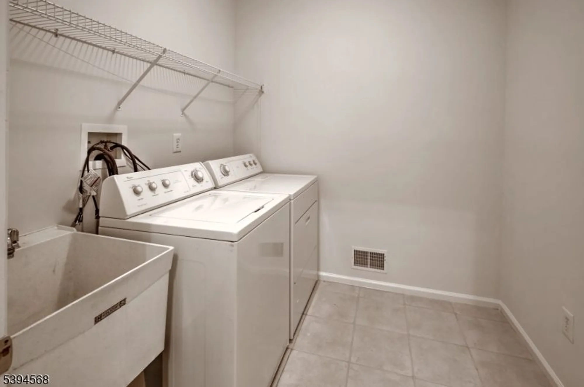 Property Slideshow image 16 of 27 | 5 young ct, Chester, NJ, 07930