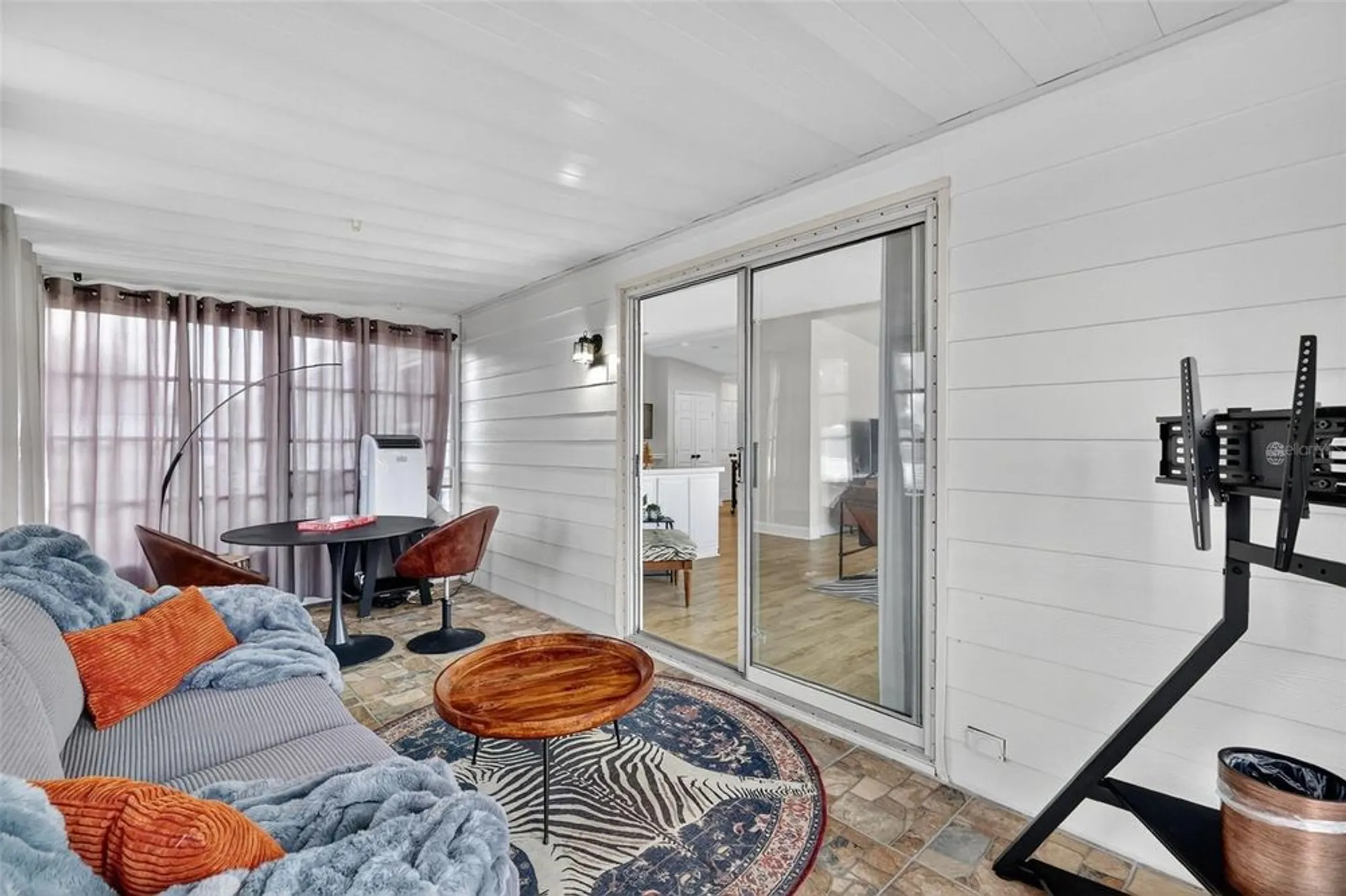 Property Slideshow image 13 of 30 | 1604 kiley ct, Lady Lake, FL, 32159