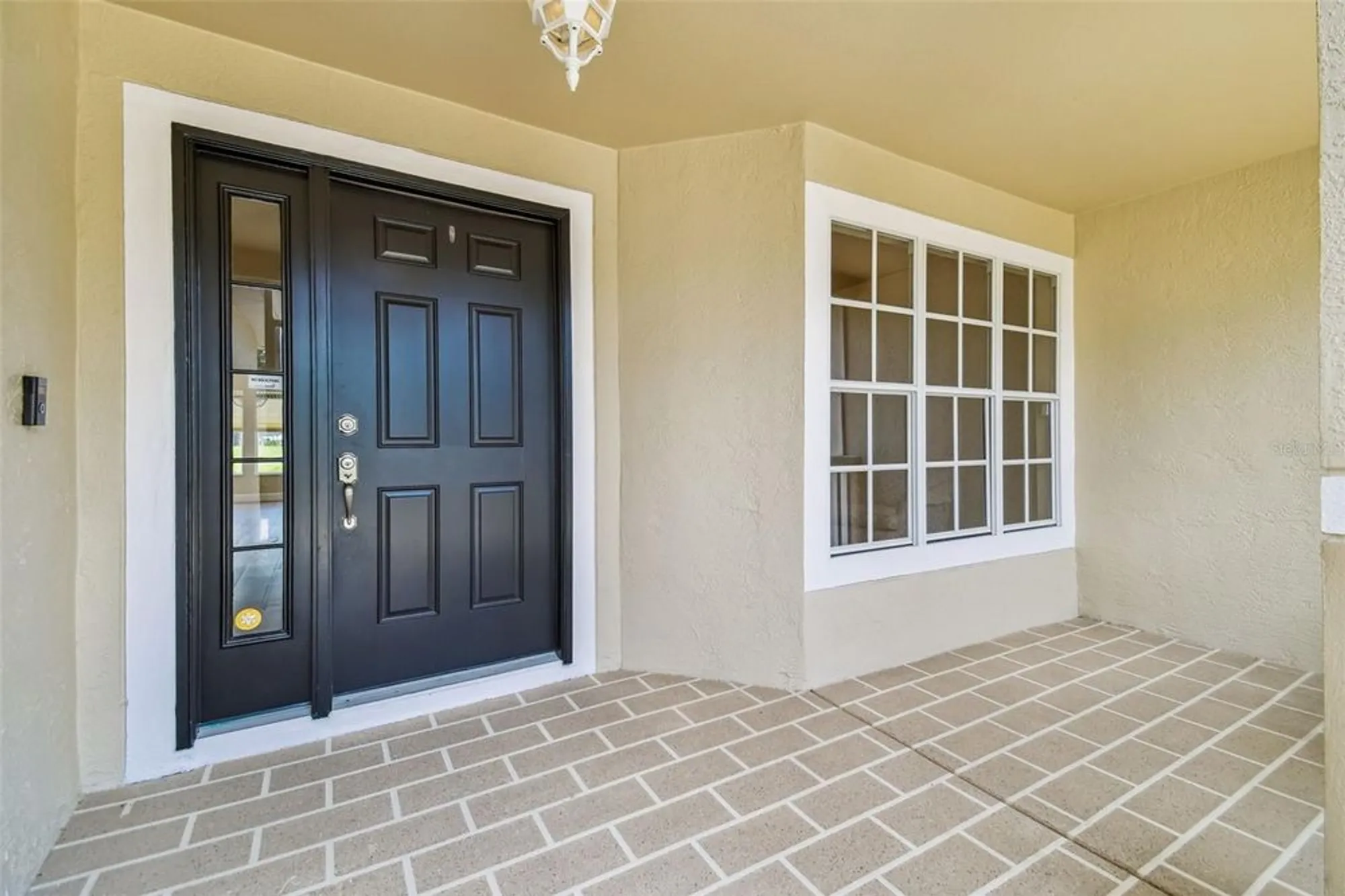 Property Slideshow image 5 of 44 | 2309 lyndhurst dr, Sun City Center, FL, 33573