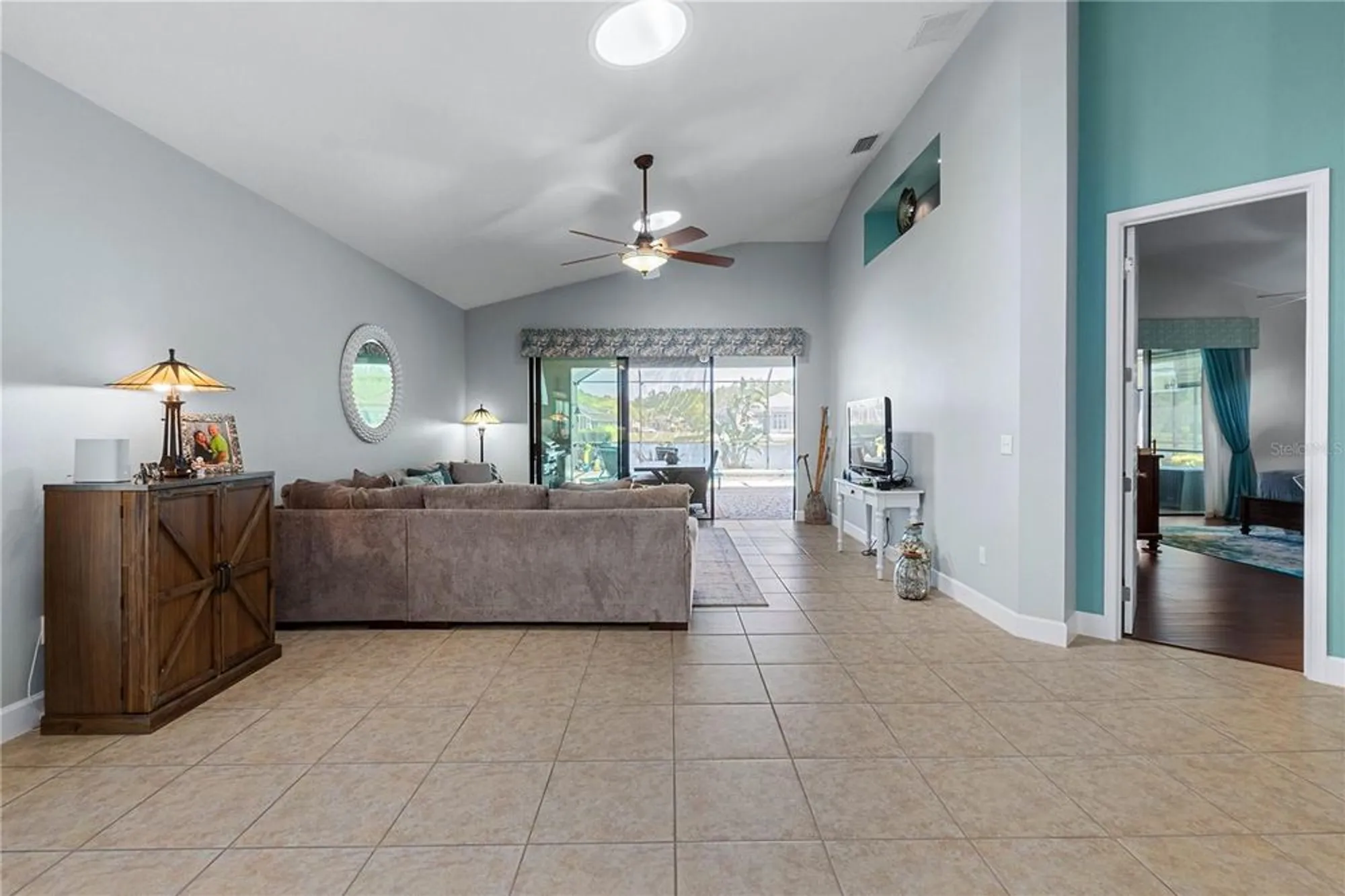 Property Slideshow image 16 of 51 | 642 elk river dr, Ormond Beach, FL, 32174