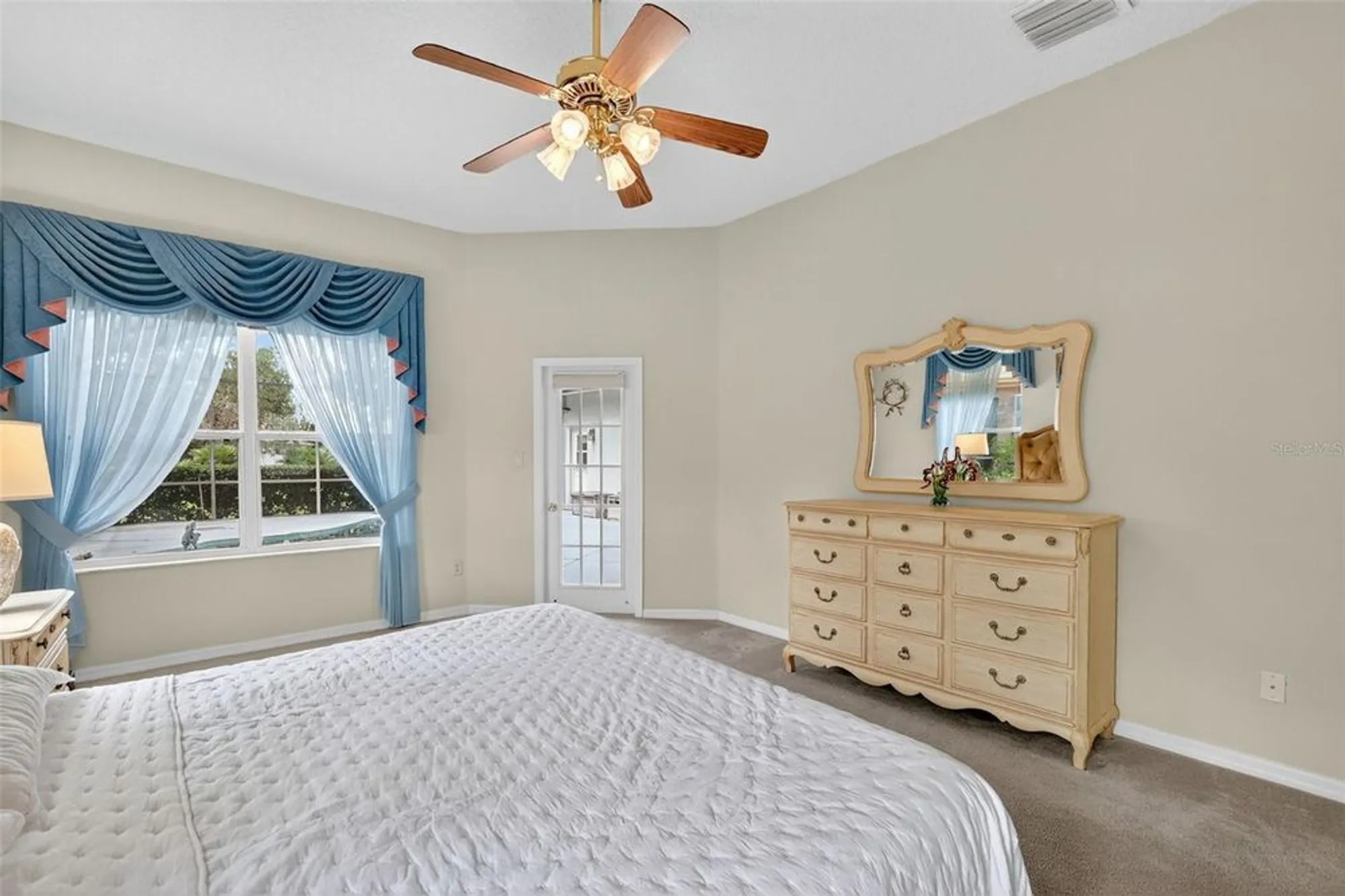 Property Slideshow image 19 of 49 | 5413 barnwell ct, Leesburg, FL, 34748