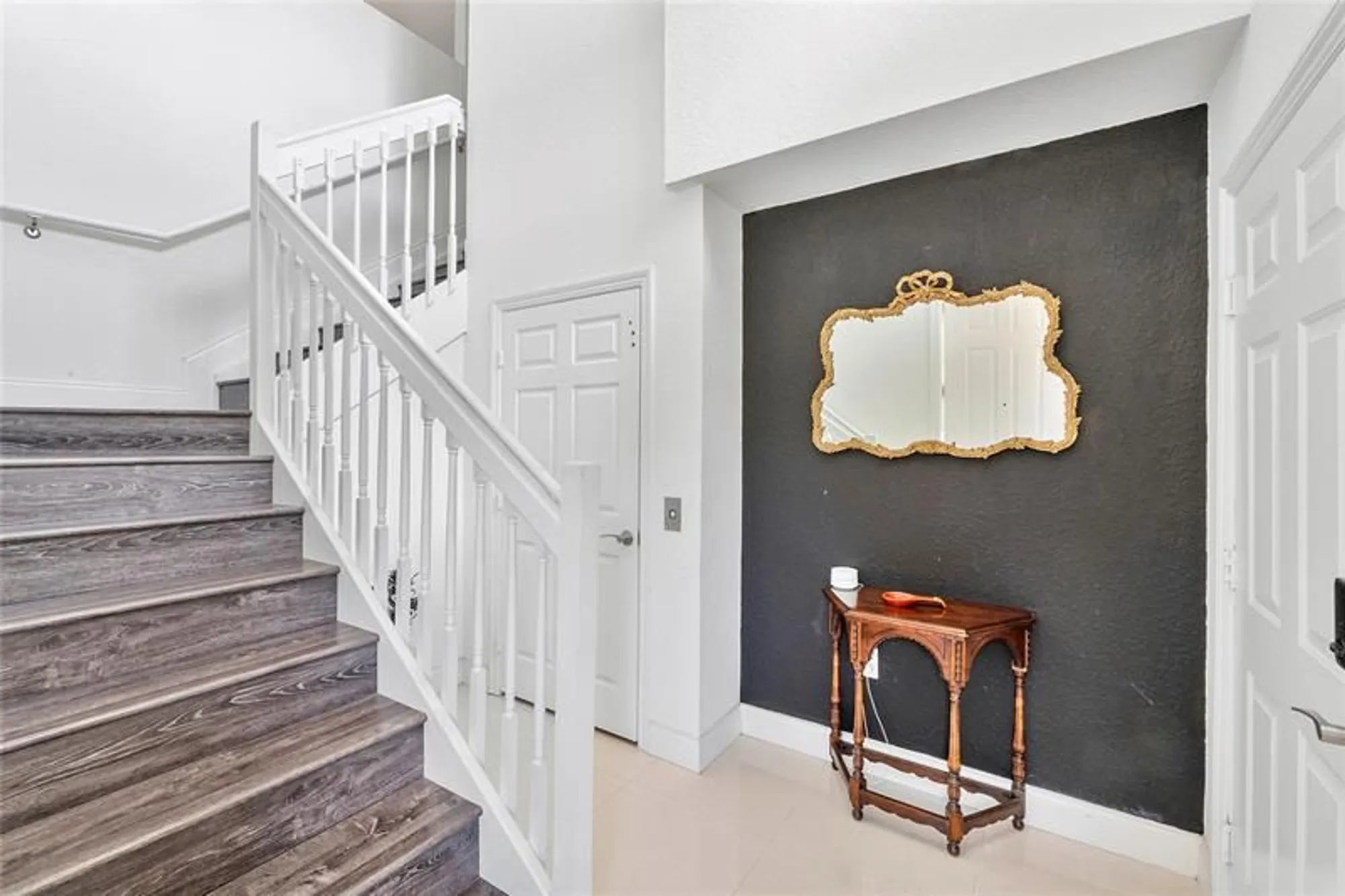 Property Slideshow image 5 of 36 | 7940 exeter cir 201, Tamarac, FL, 33321