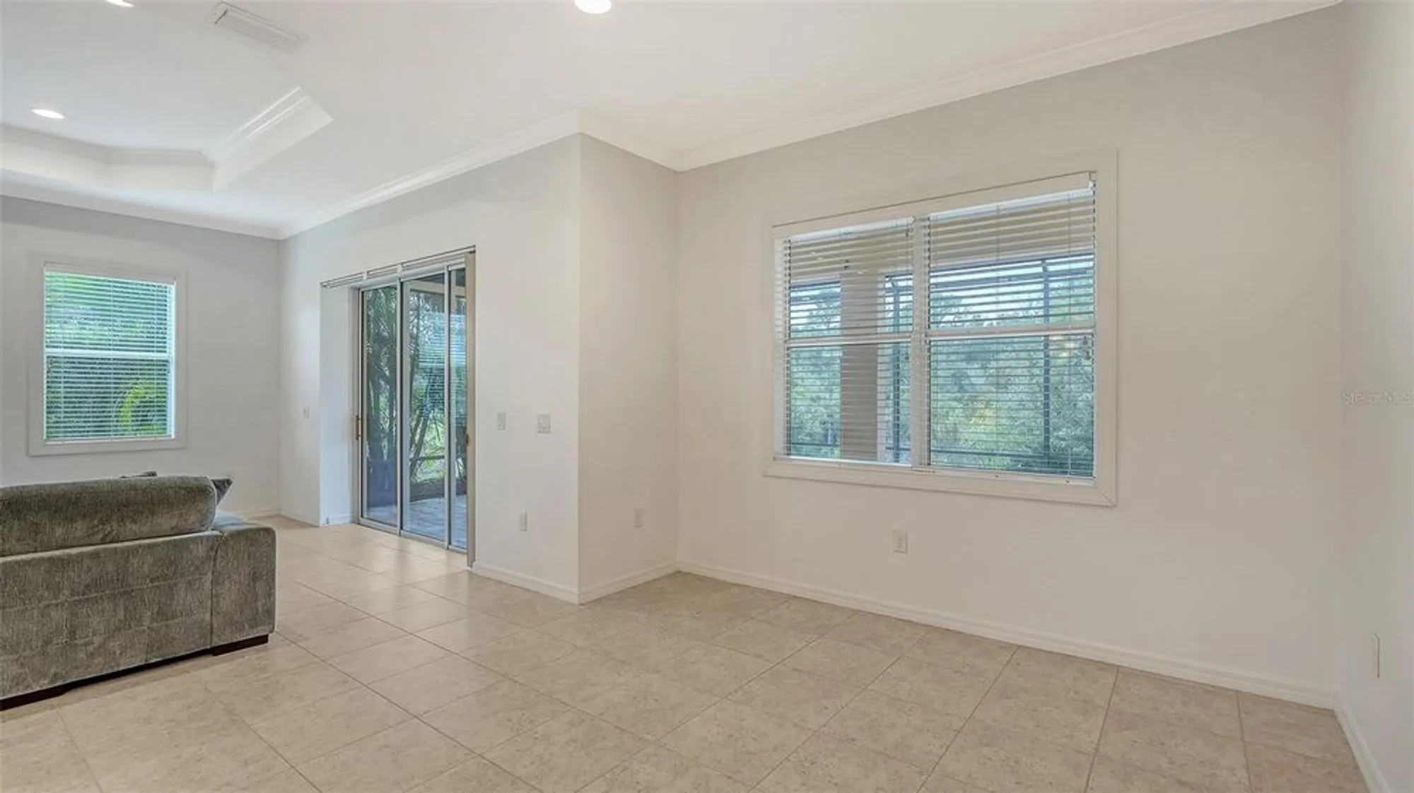 Property Slideshow image 10 of 86 | 21287 sandal foot dr, Venice, FL, 34293