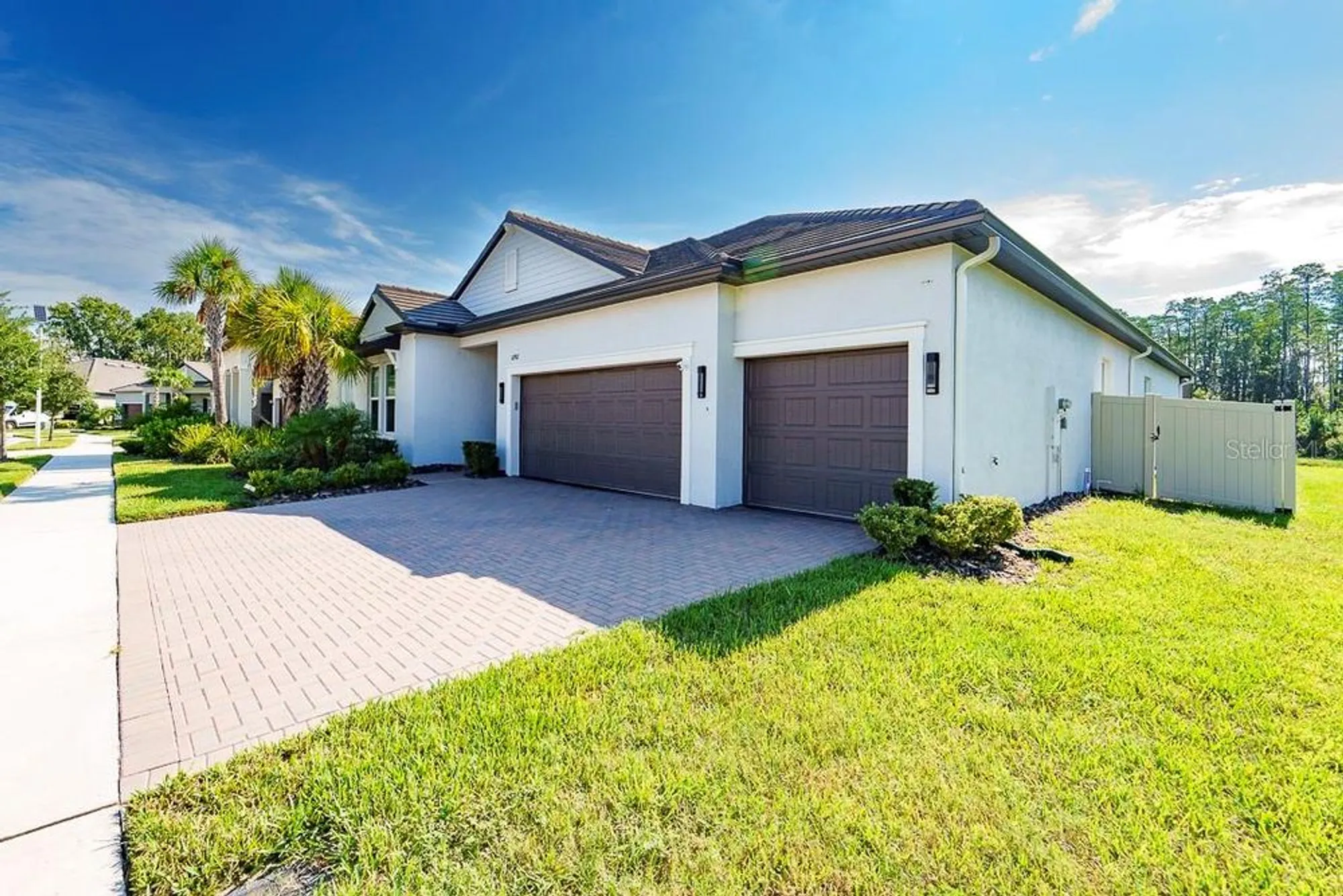 Property Slideshow image 3 of 71 | 10982 banyan breeze blvd, Land O Lakes, FL, 34638