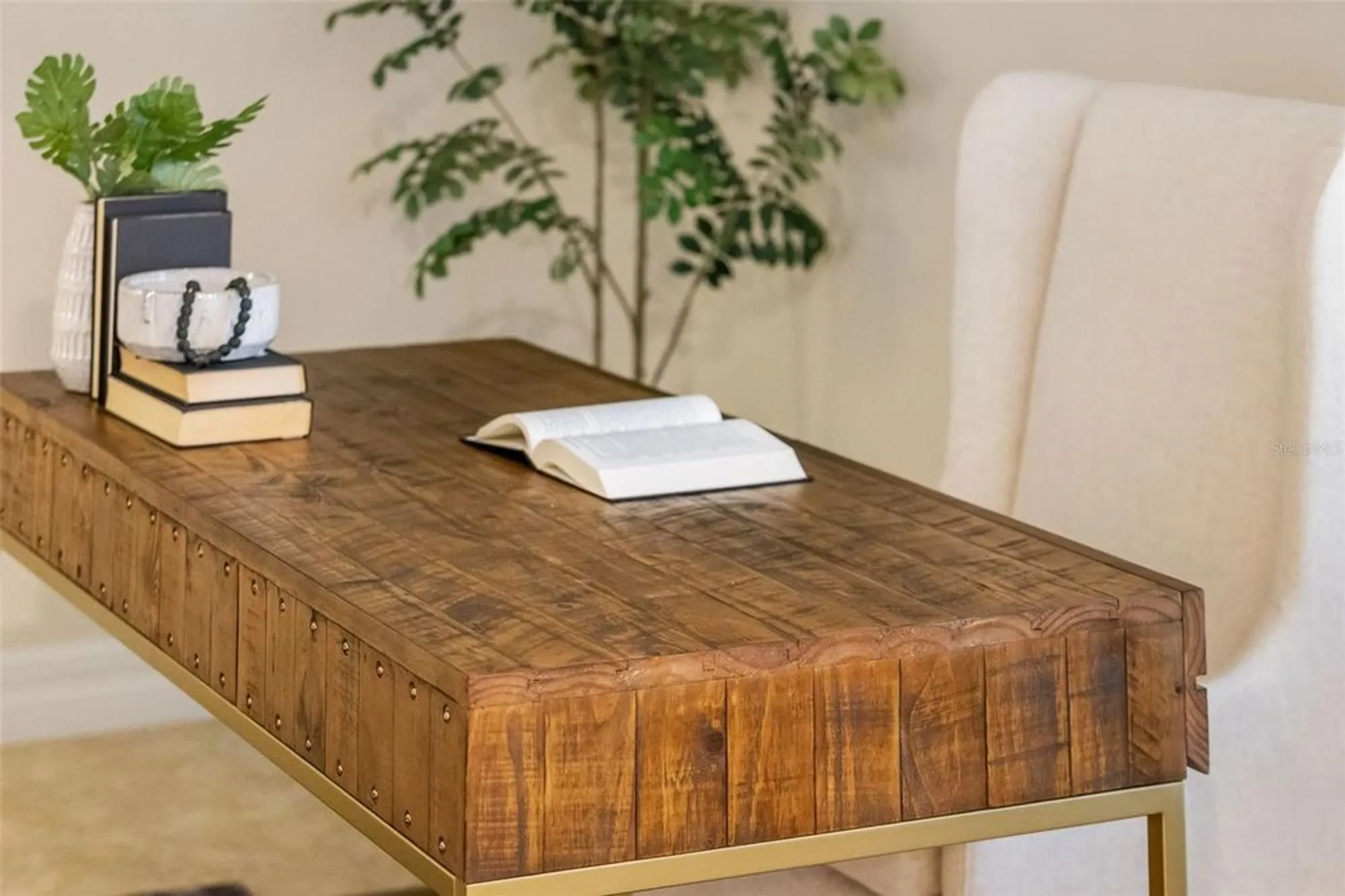 Property Slideshow image 19 of 83 | 11192 whimbrel ln, Sarasota, FL, 34238