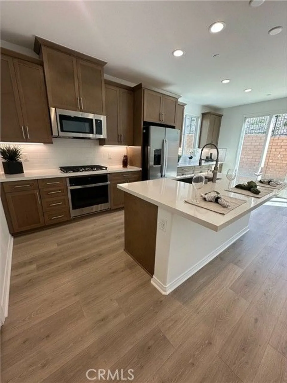 Property Slideshow image 4 of 14 | 23790 moonrise ct, Corona, CA, 92883