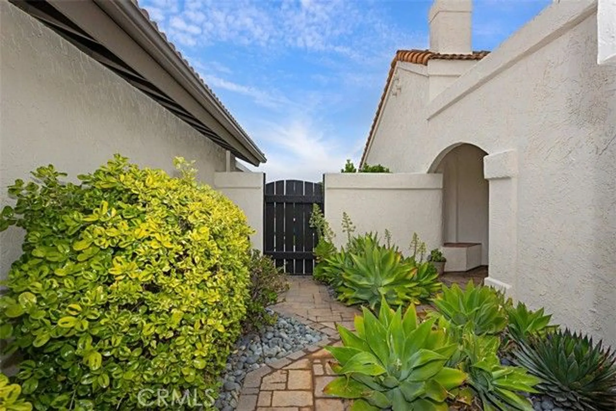 Property Slideshow image 4 of 39 | 17738 plaza acosta, San Diego, CA, 92128