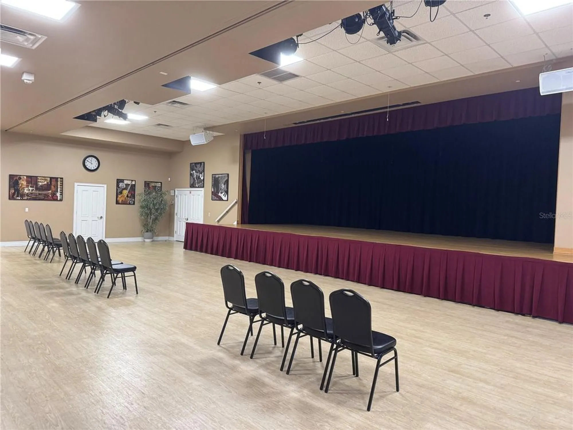 Property Slideshow image 40 of 52 | 3709 fairfield dr, Clermont, FL, 34711