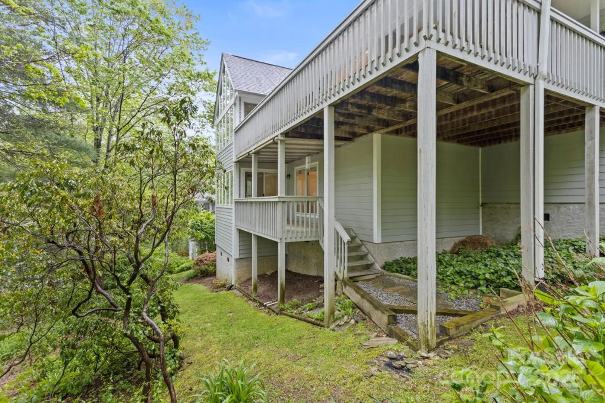 Property Slideshow image 33 of 33 | 111 broadmoor dr 19, Flat Rock, NC, 28731