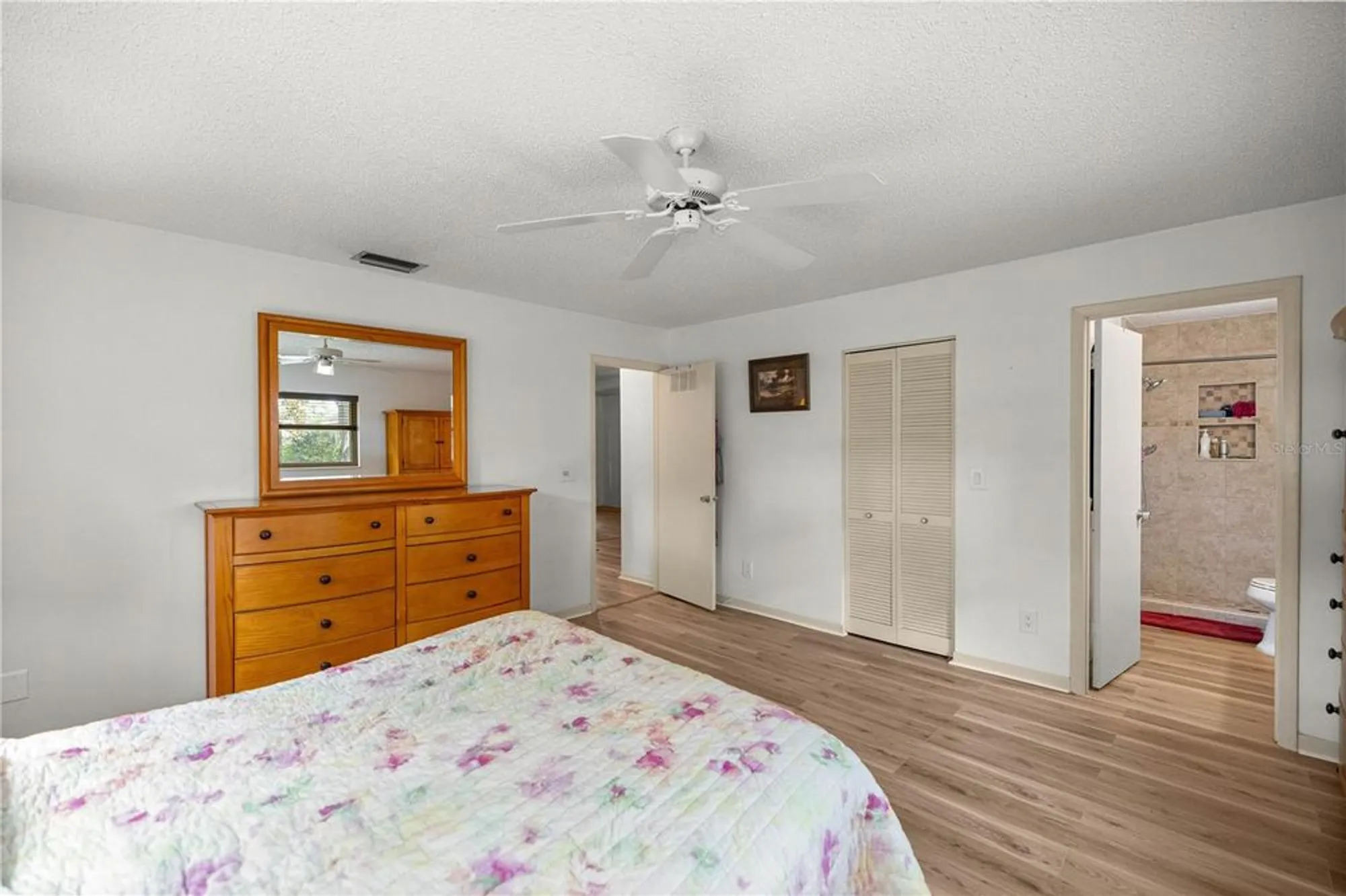 Property Slideshow image 11 of 17 | 8711 sw 96th ln d, Ocala, FL, 34481