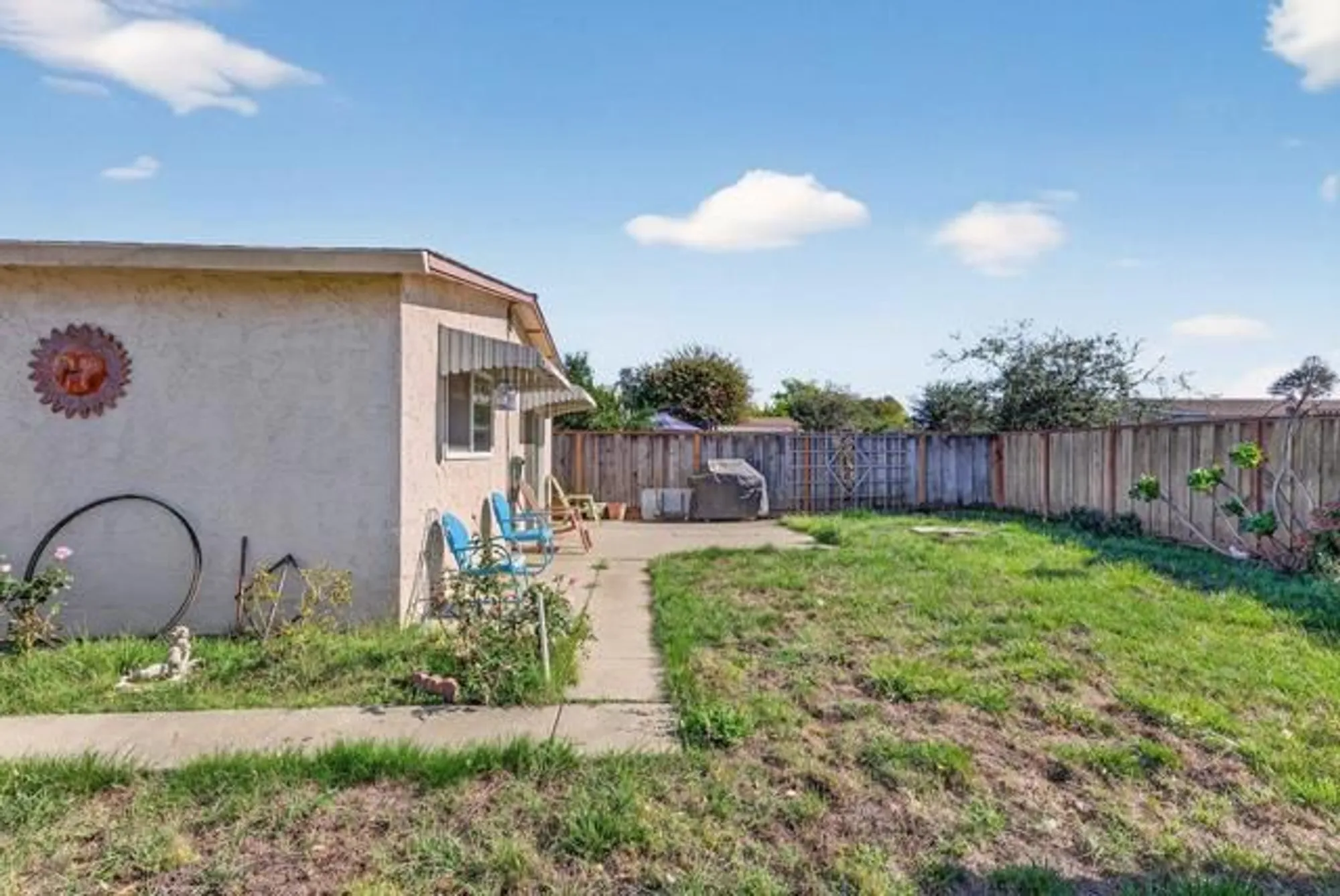 Property Slideshow image 21 of 26 | 499 spruce cir, Watsonville, CA, 95076